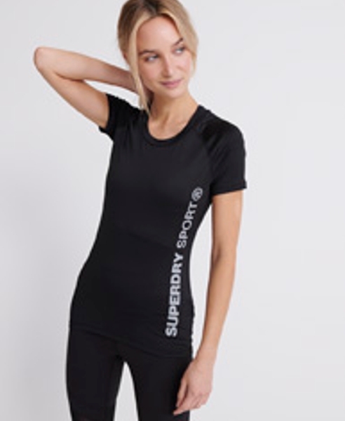 TRAINING ESSENTIAL TEE