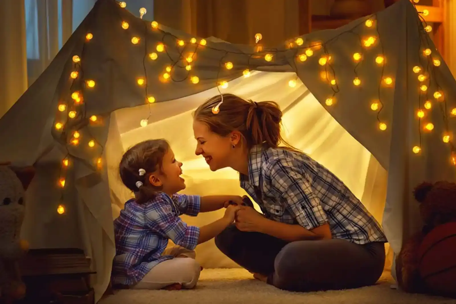 How to Take Christmas_Fairy Light Pictures Indoors