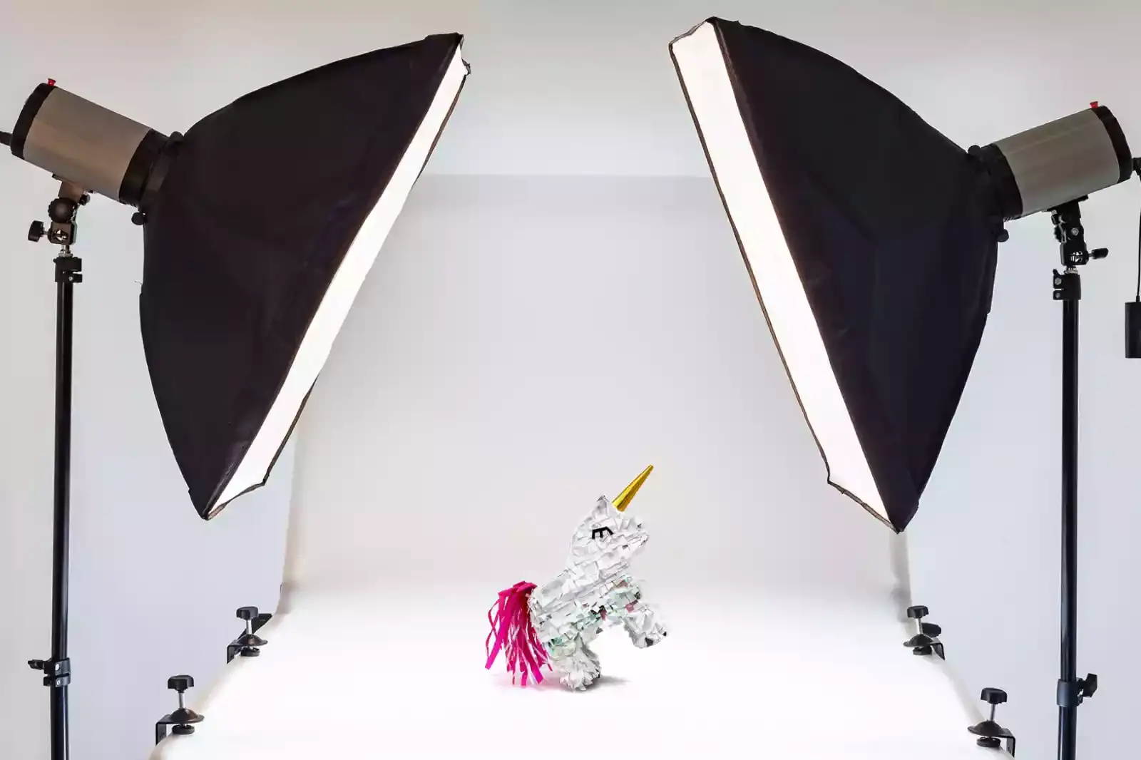 How to Shoot Products on a White Background 