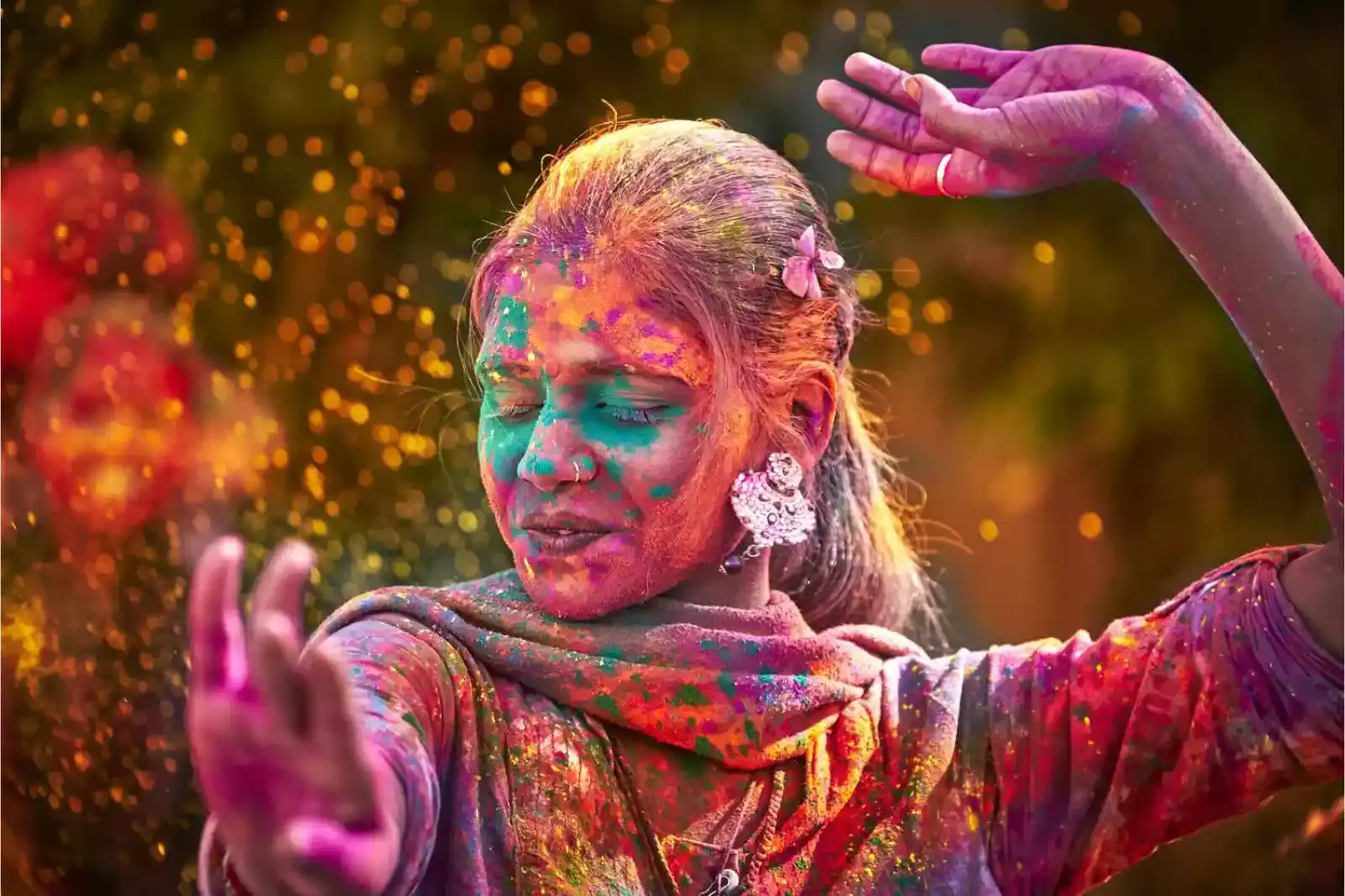 Holi Photography ideas and tips