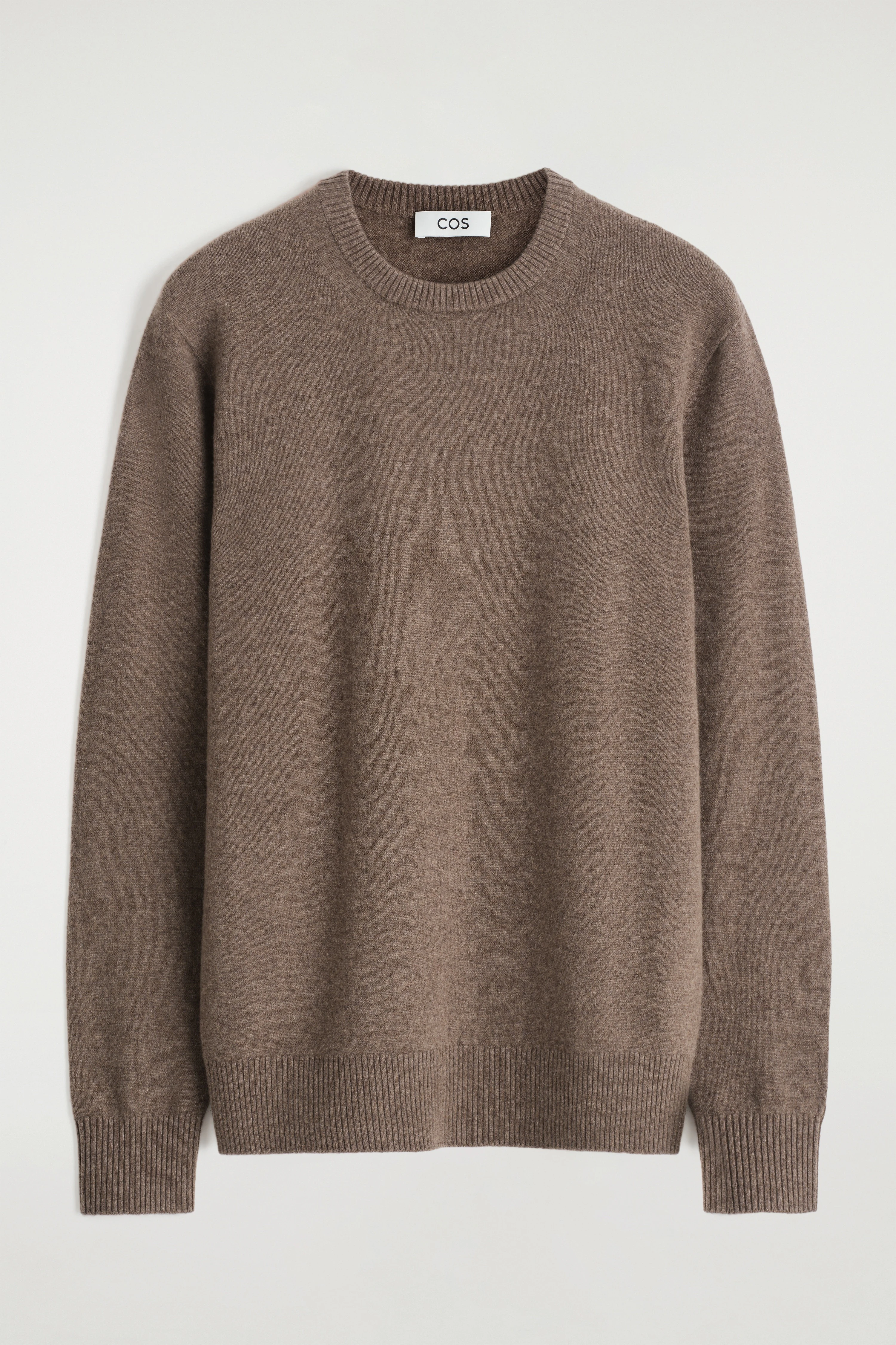 SEAMLESS PURE CASHMERE CREW-NECK JUMPER