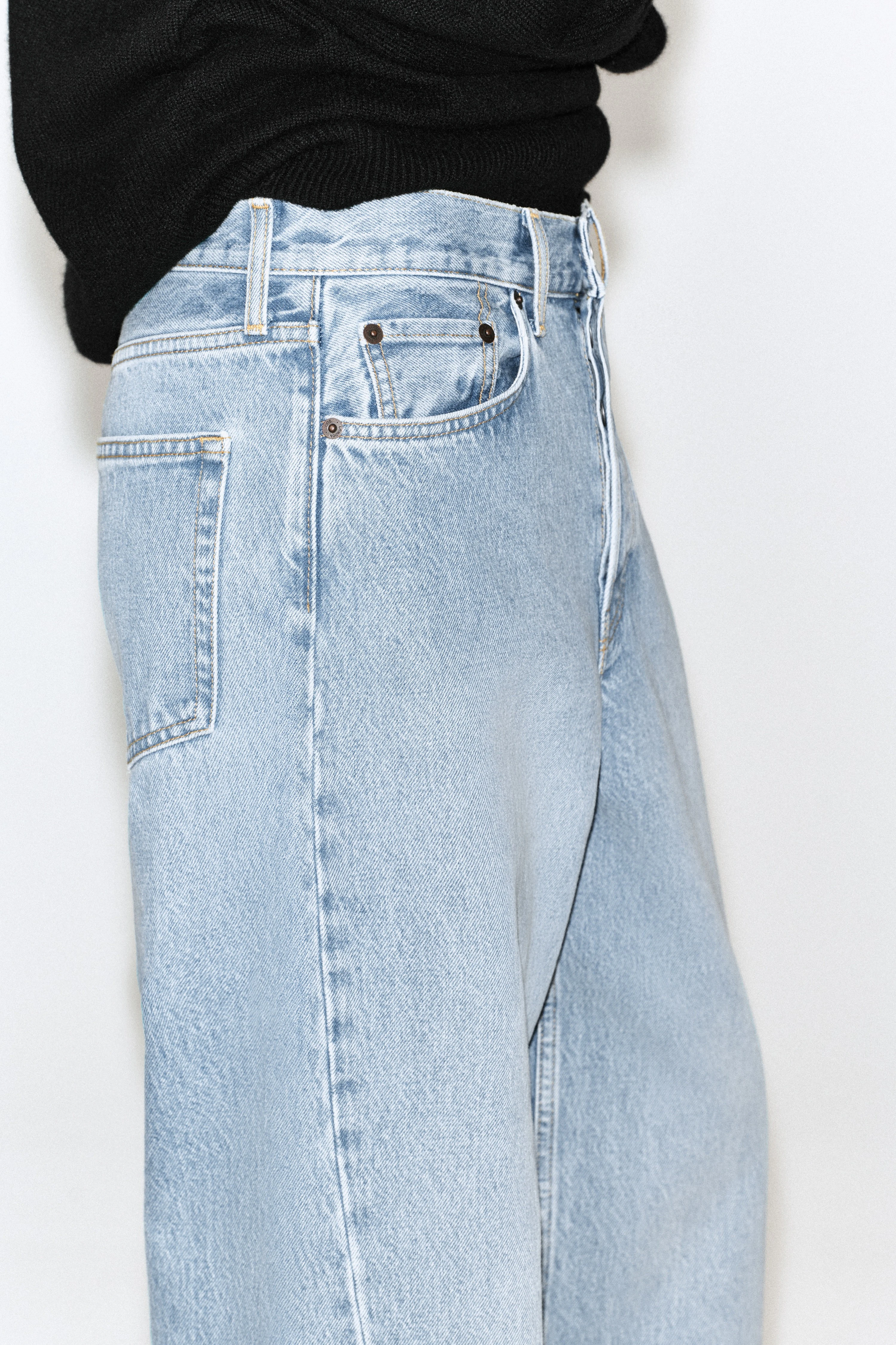 FACADE STRAIGHT-LEG JEANS - 5