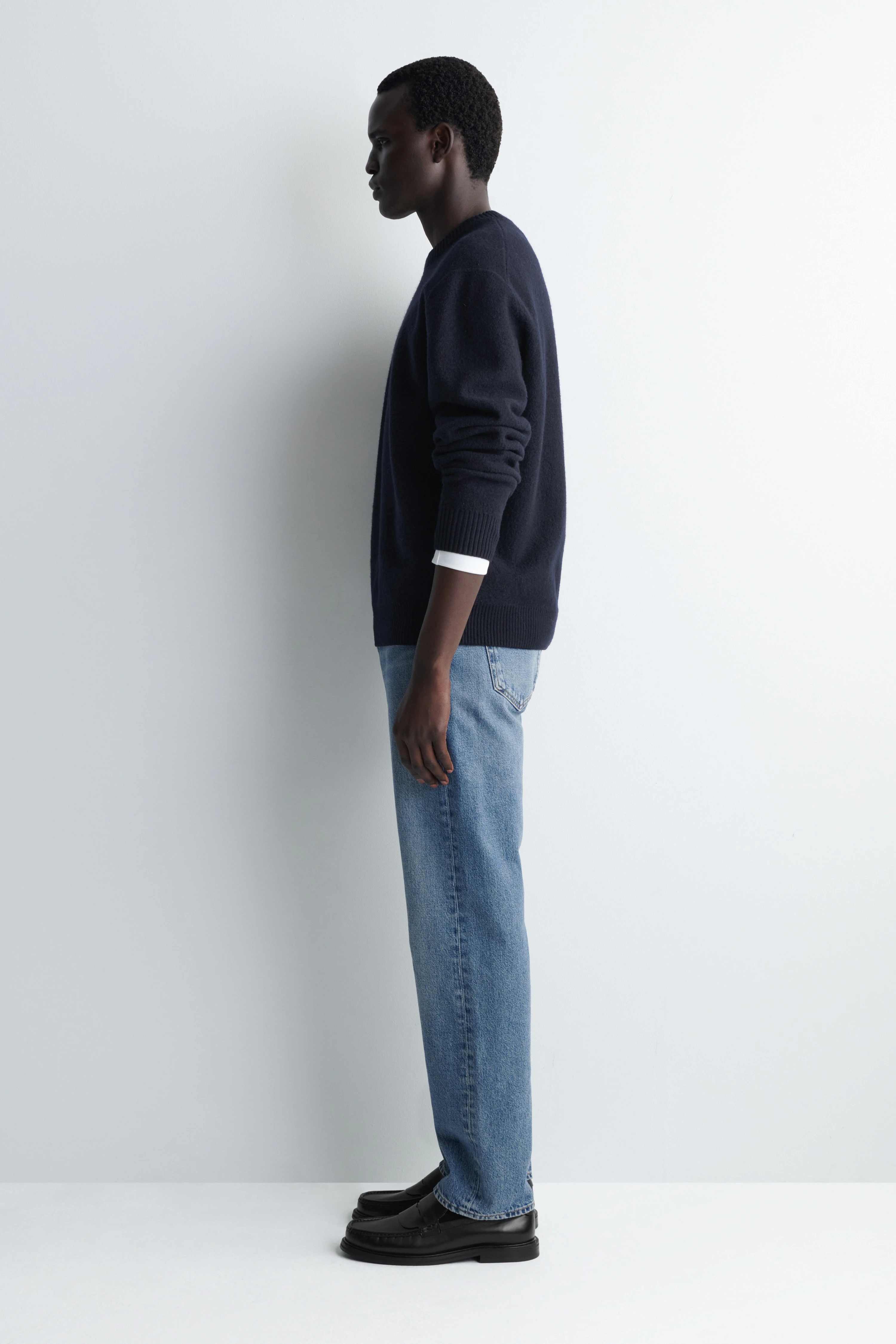 SIGNATURE REGULAR-FIT STRAIGHT-LEG JEANS - 3