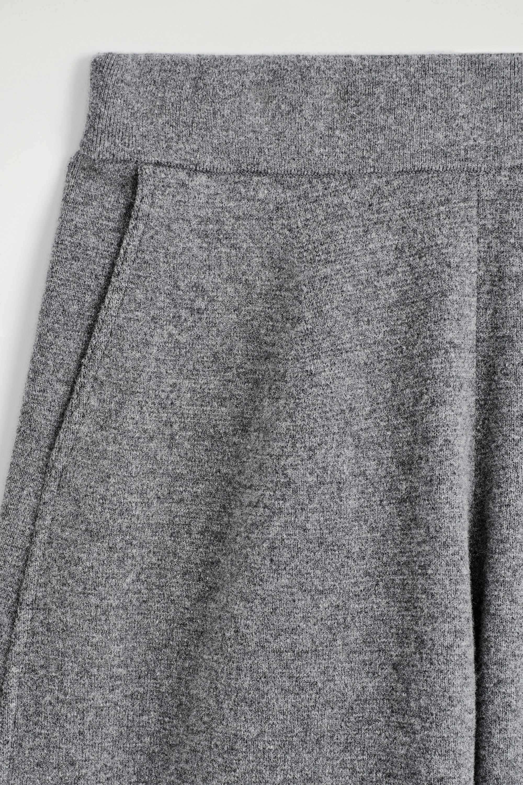 MERINO WOOL BARREL-LEG TROUSERS - 2