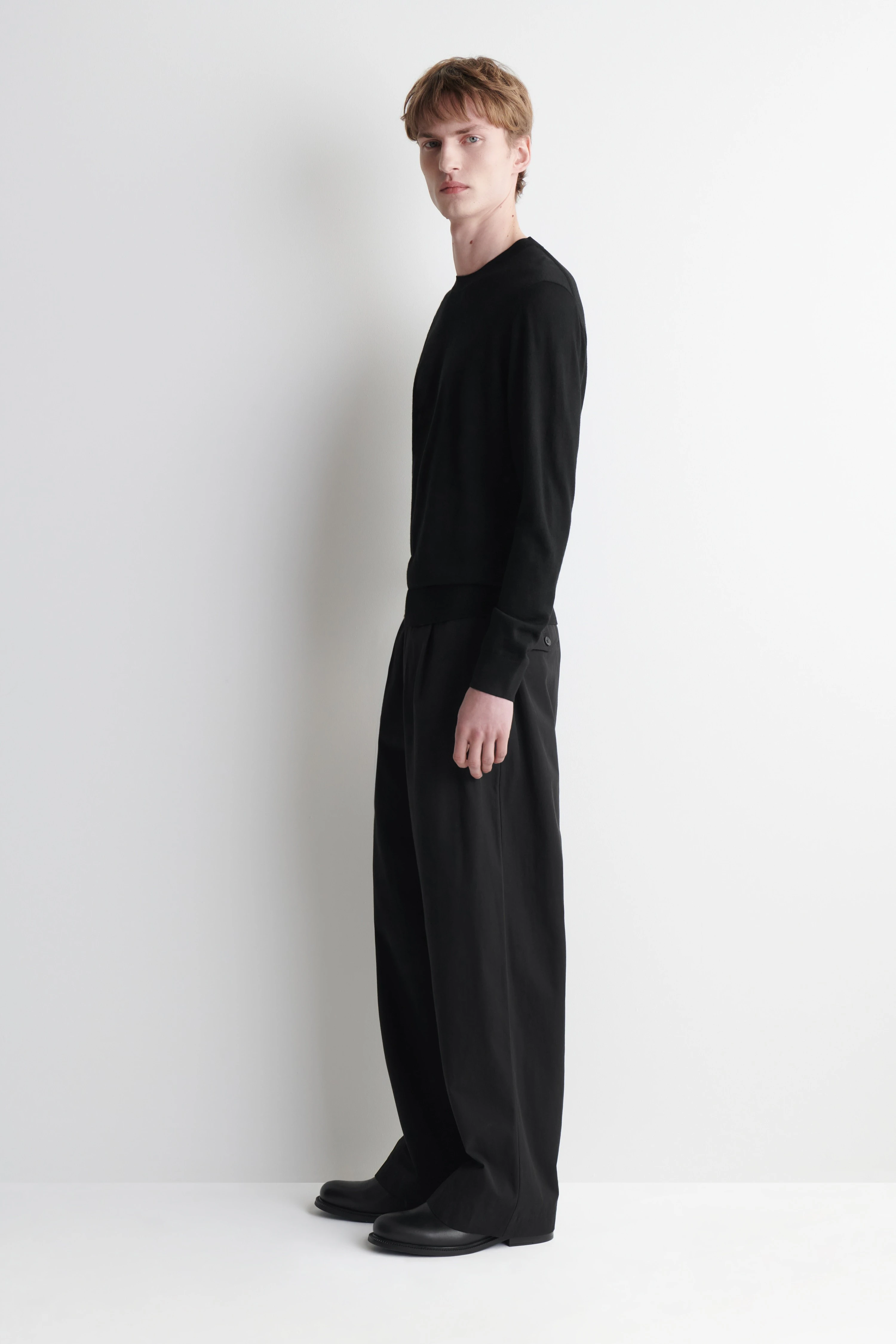SLIM MERINO WOOL CREW-NECK JUMPER - 4