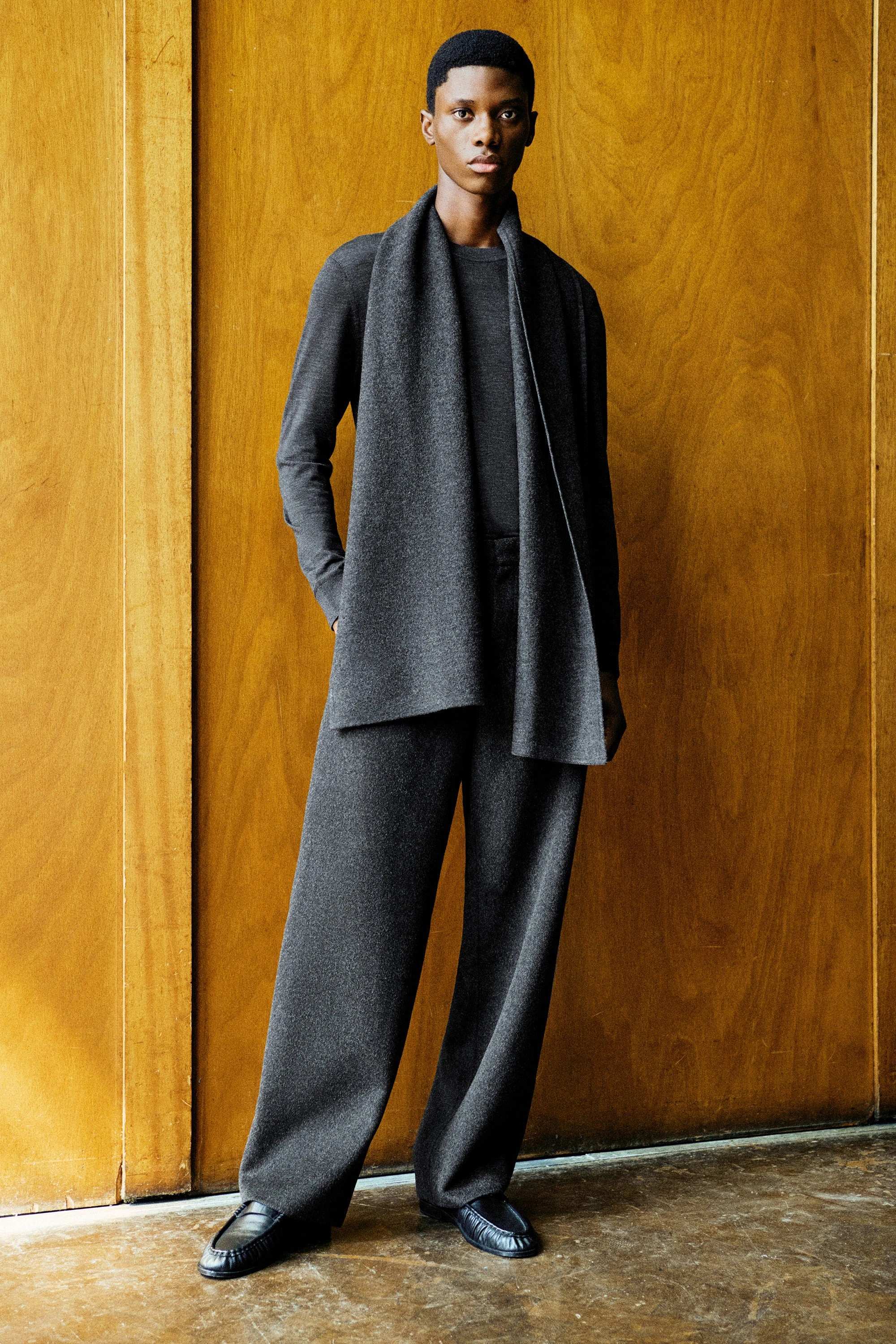 SLIM MERINO WOOL CREW-NECK JUMPER - 8