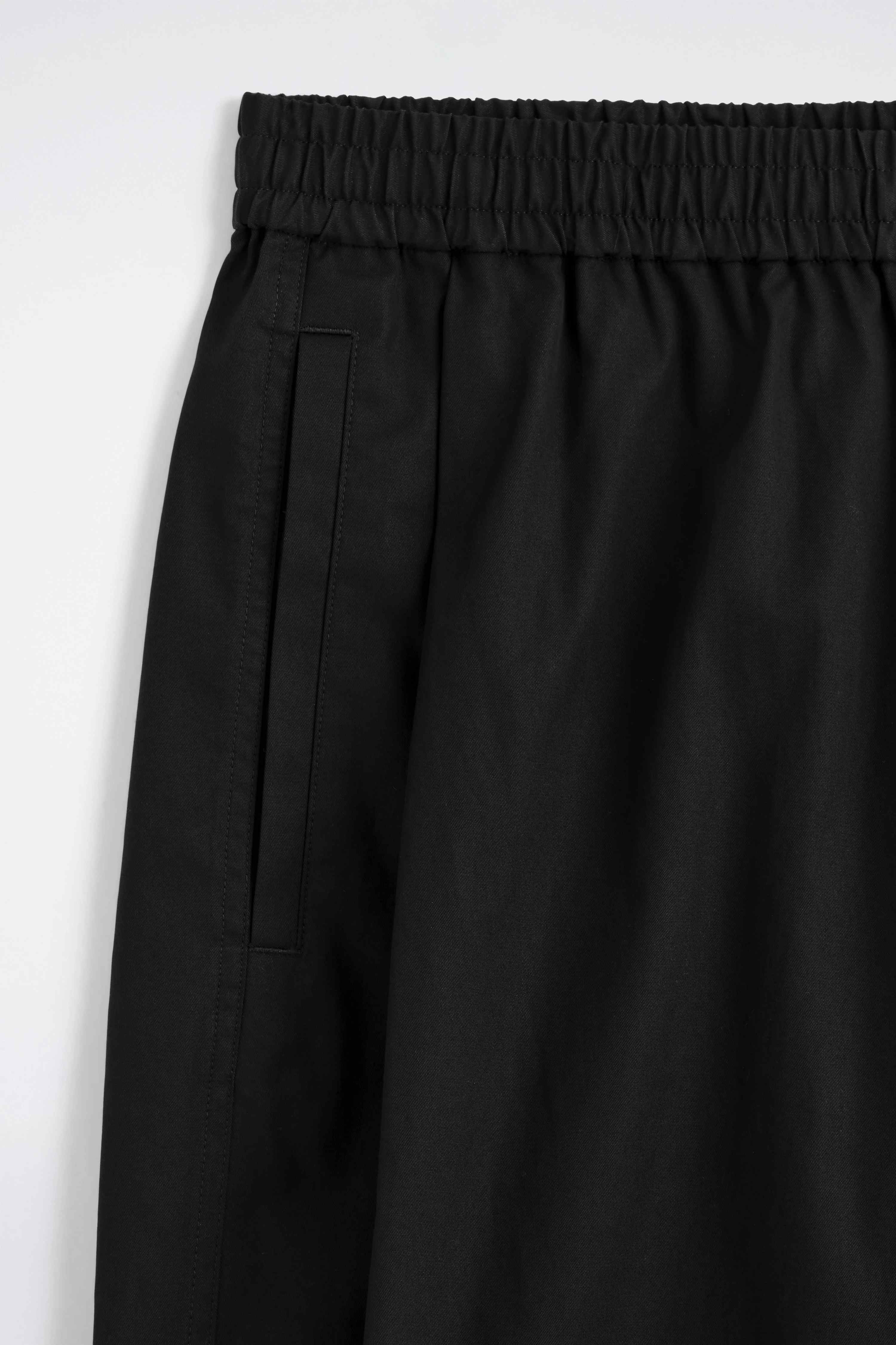 CROPPED ELASTICATED RELAXED-FIT WIDE-LEG TROUSERS - 8