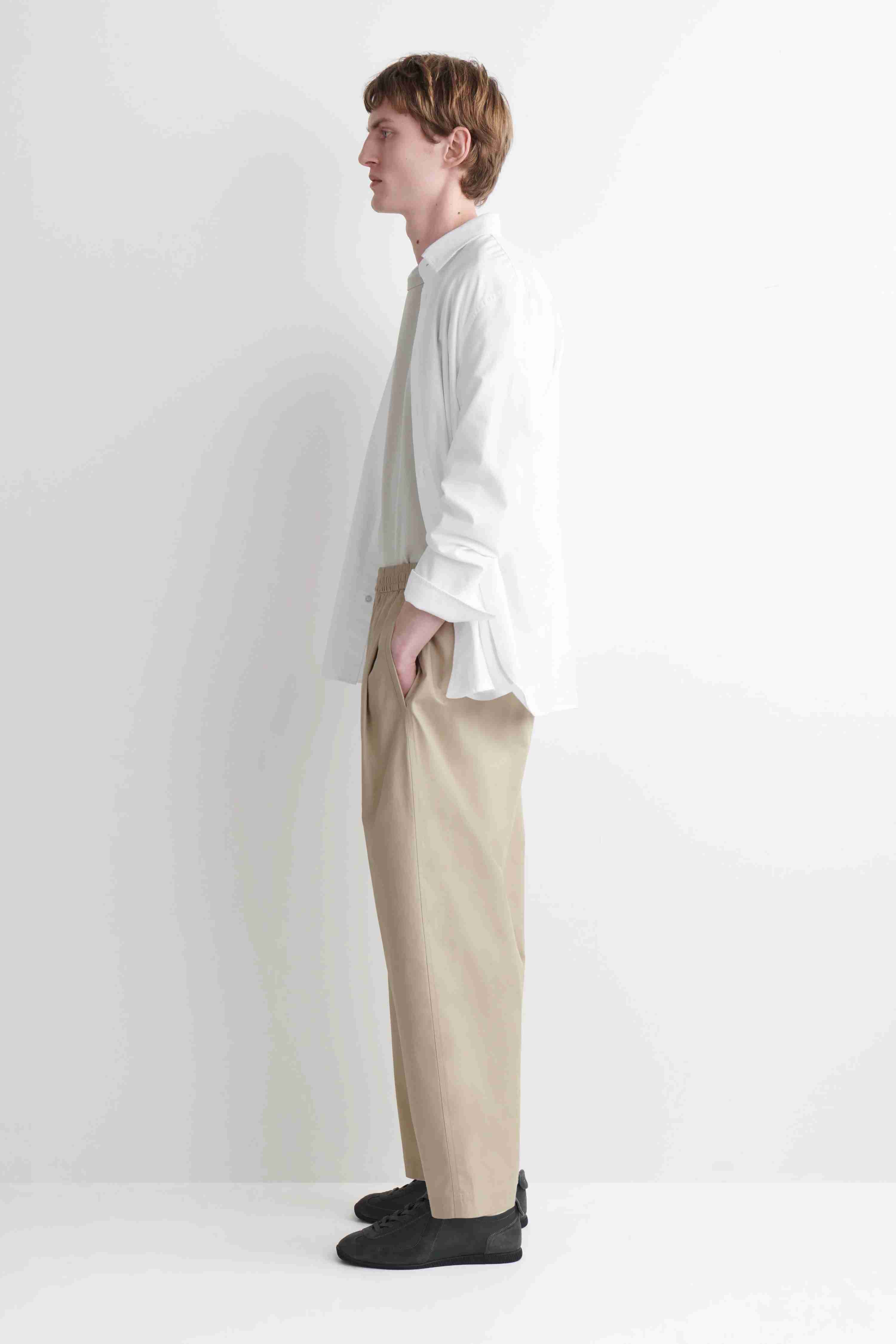 CROPPED ELASTICATED RELAXED-FIT WIDE-LEG TROUSERS - 4