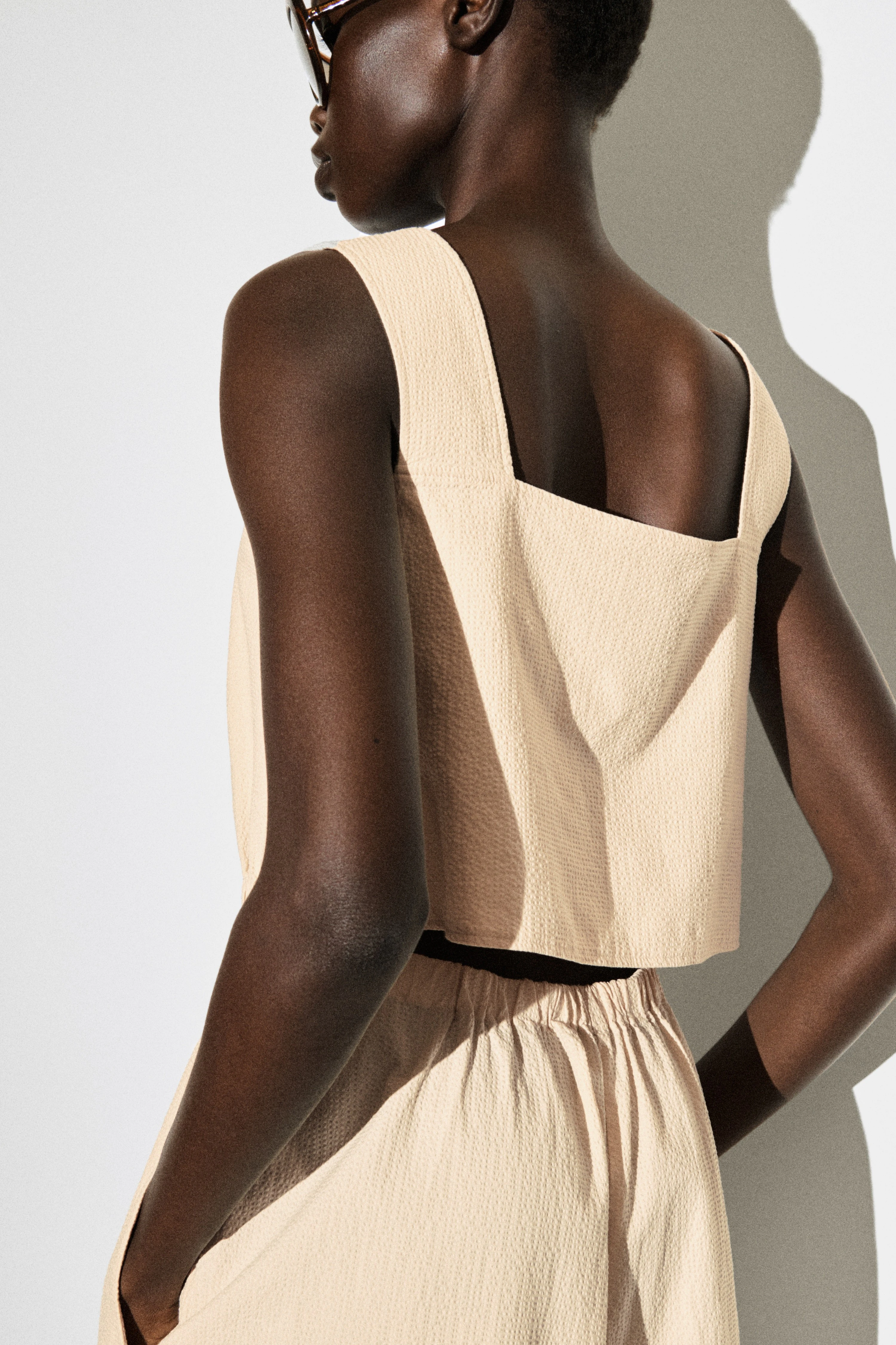 OPEN-BACK SEERSUCKER WIDE-LEG JUMPSUIT