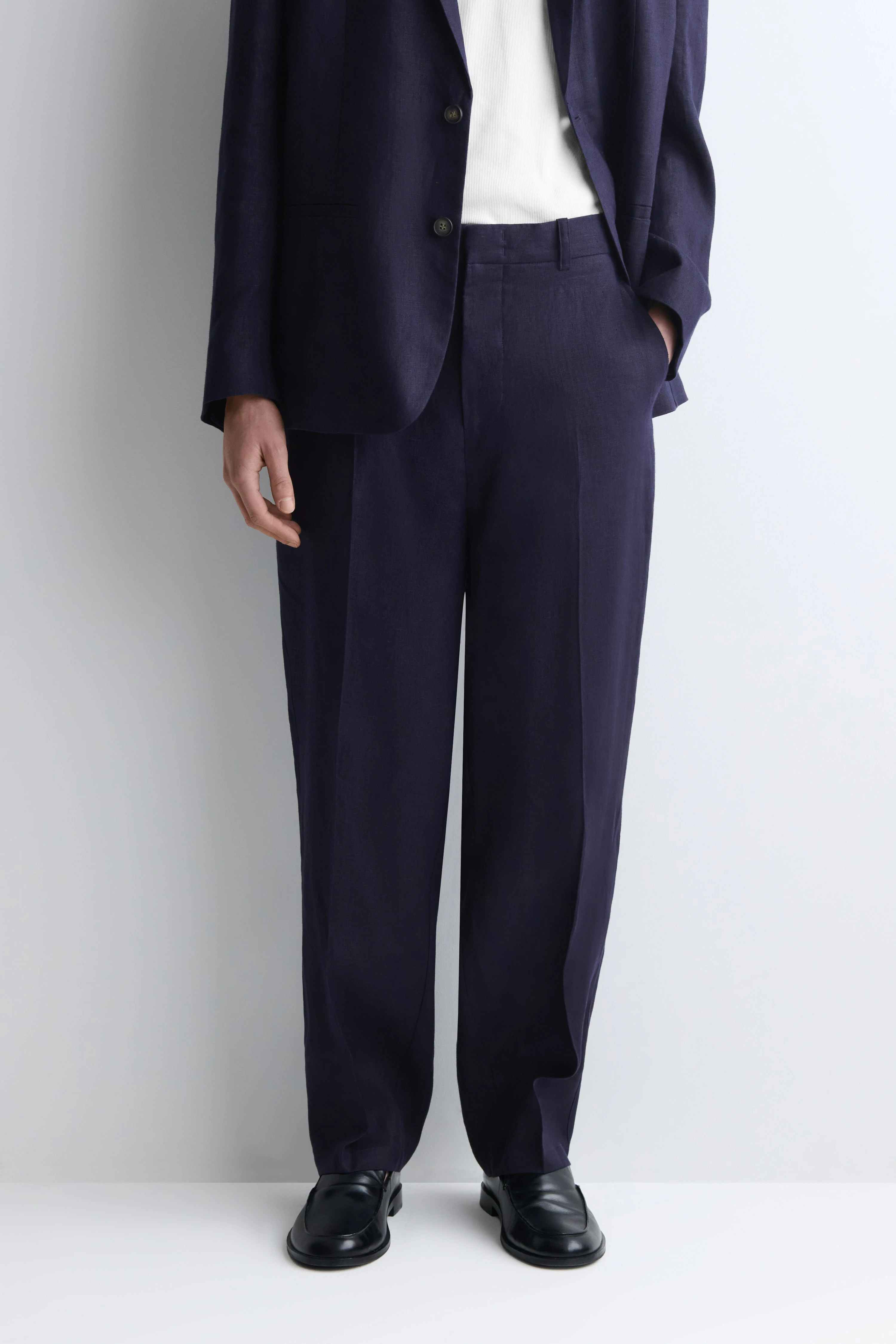 RELAXED LINEN TAPERED TROUSERS - 3