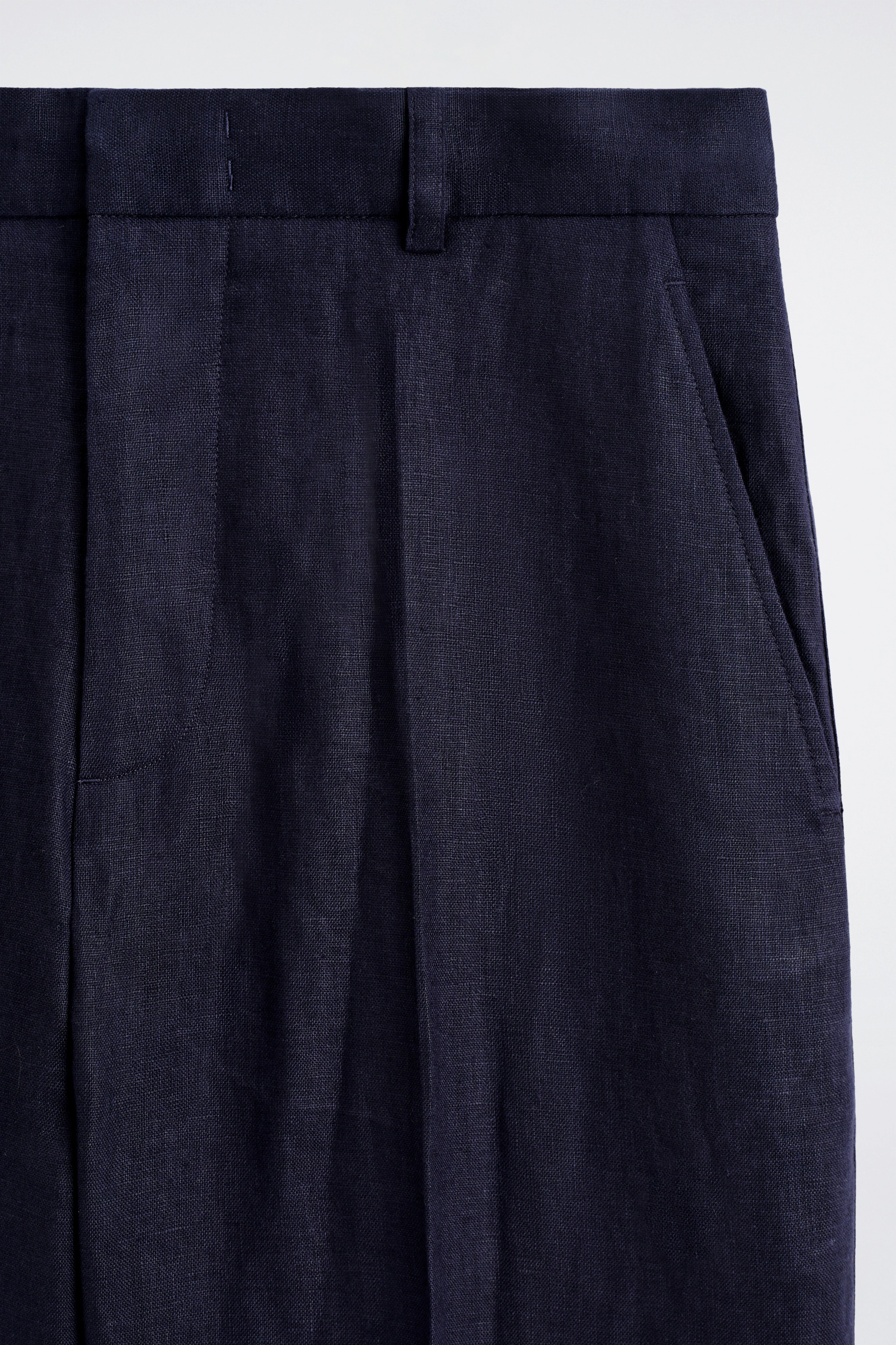 RELAXED LINEN TAPERED TROUSERS - 6