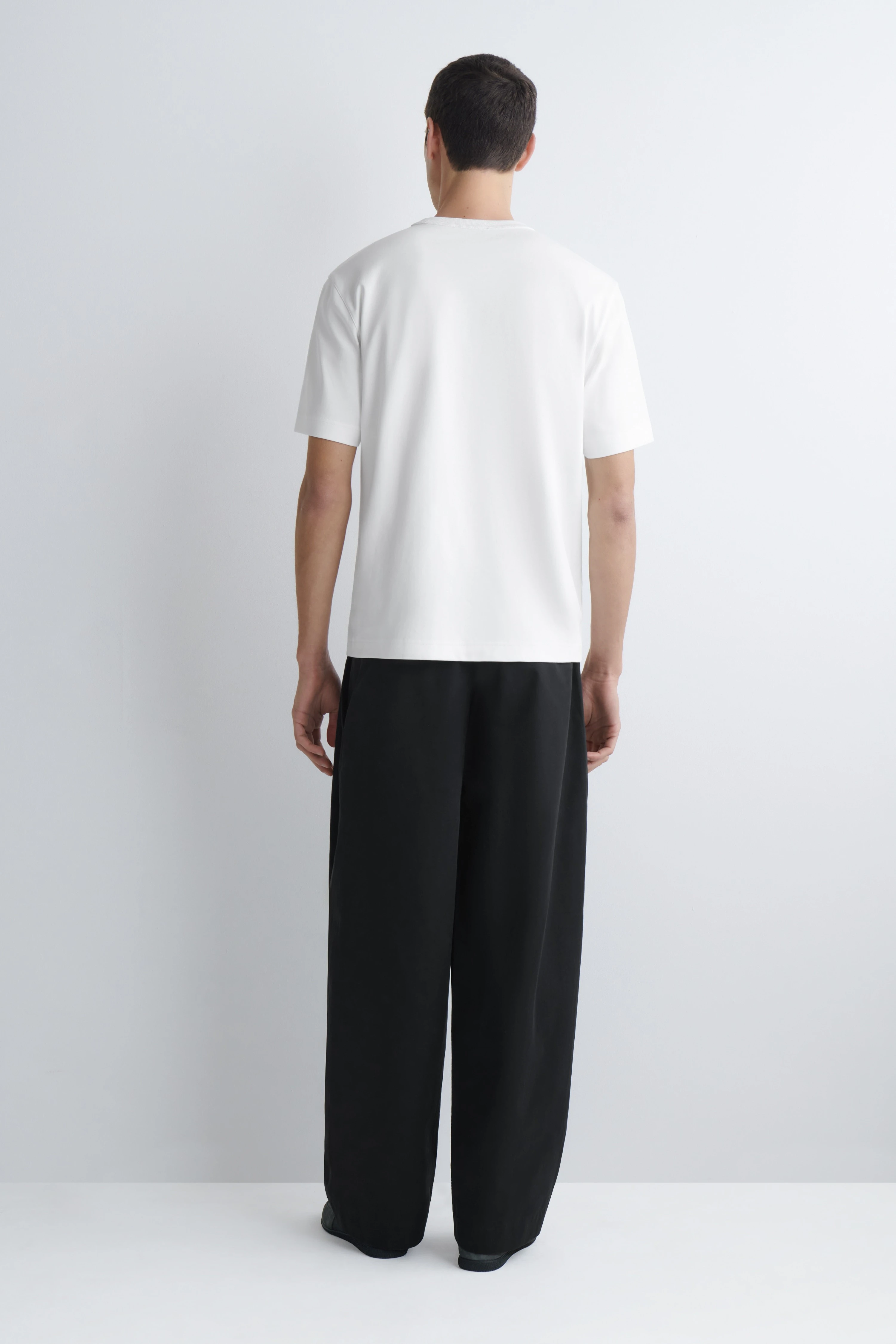 INTERLOCK COTTON CREW-NECK T-SHIRT - 2