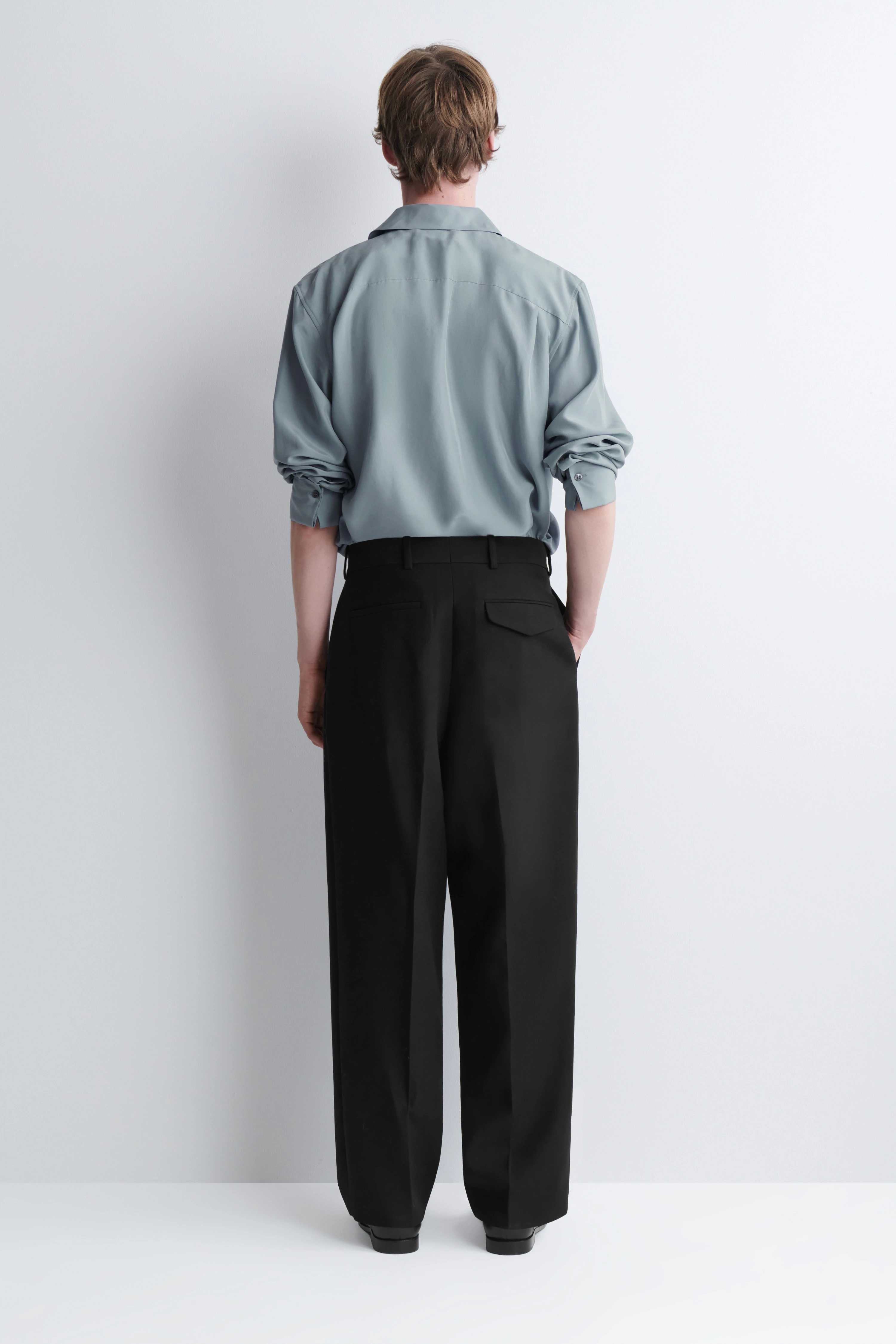 WOOL-BLEND RELAXED-FIT STRAIGHT-LEG TROUSERS