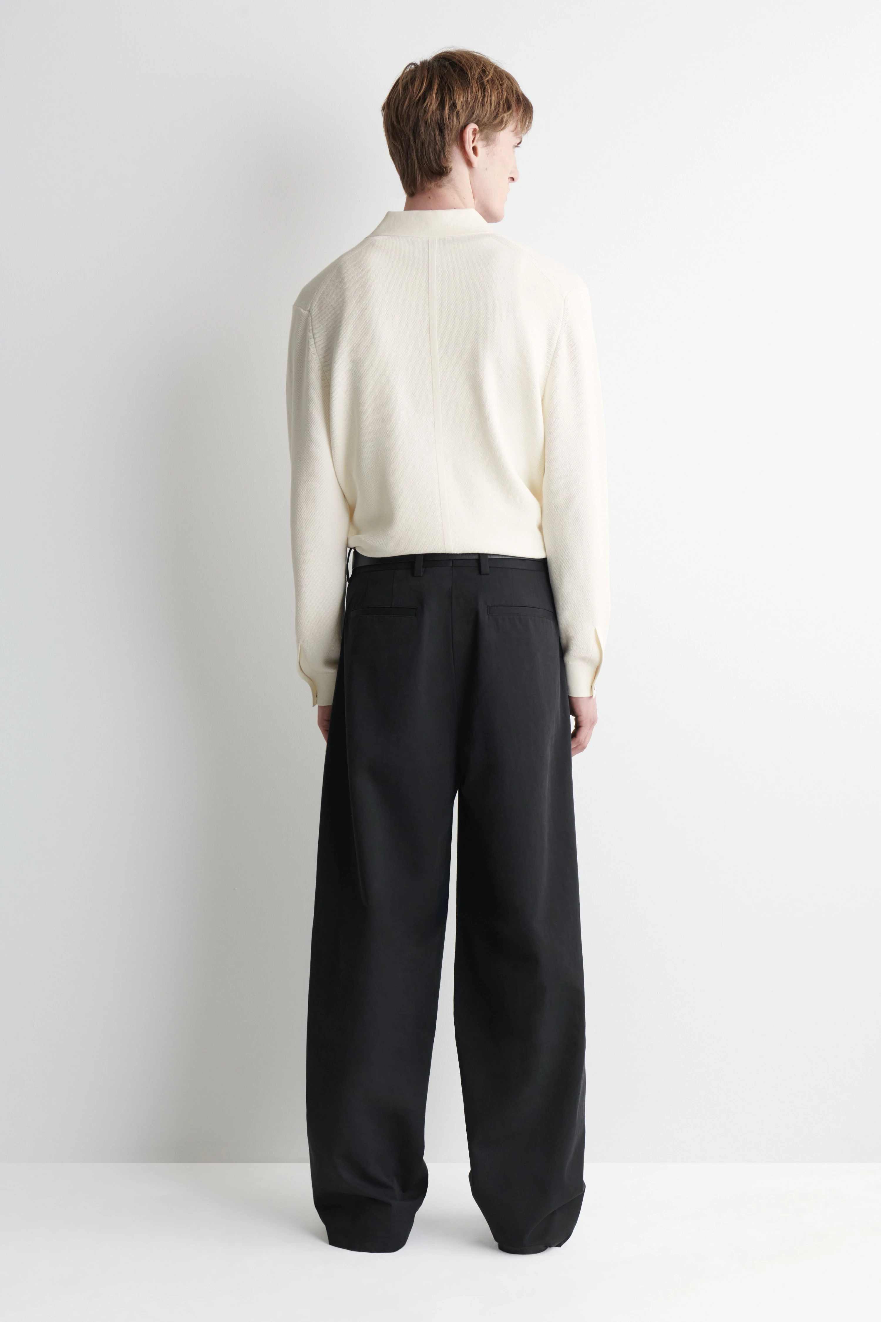 PLEATED COTTON RELAXED-FIT WIDE-LEG TROUSERS - 2
