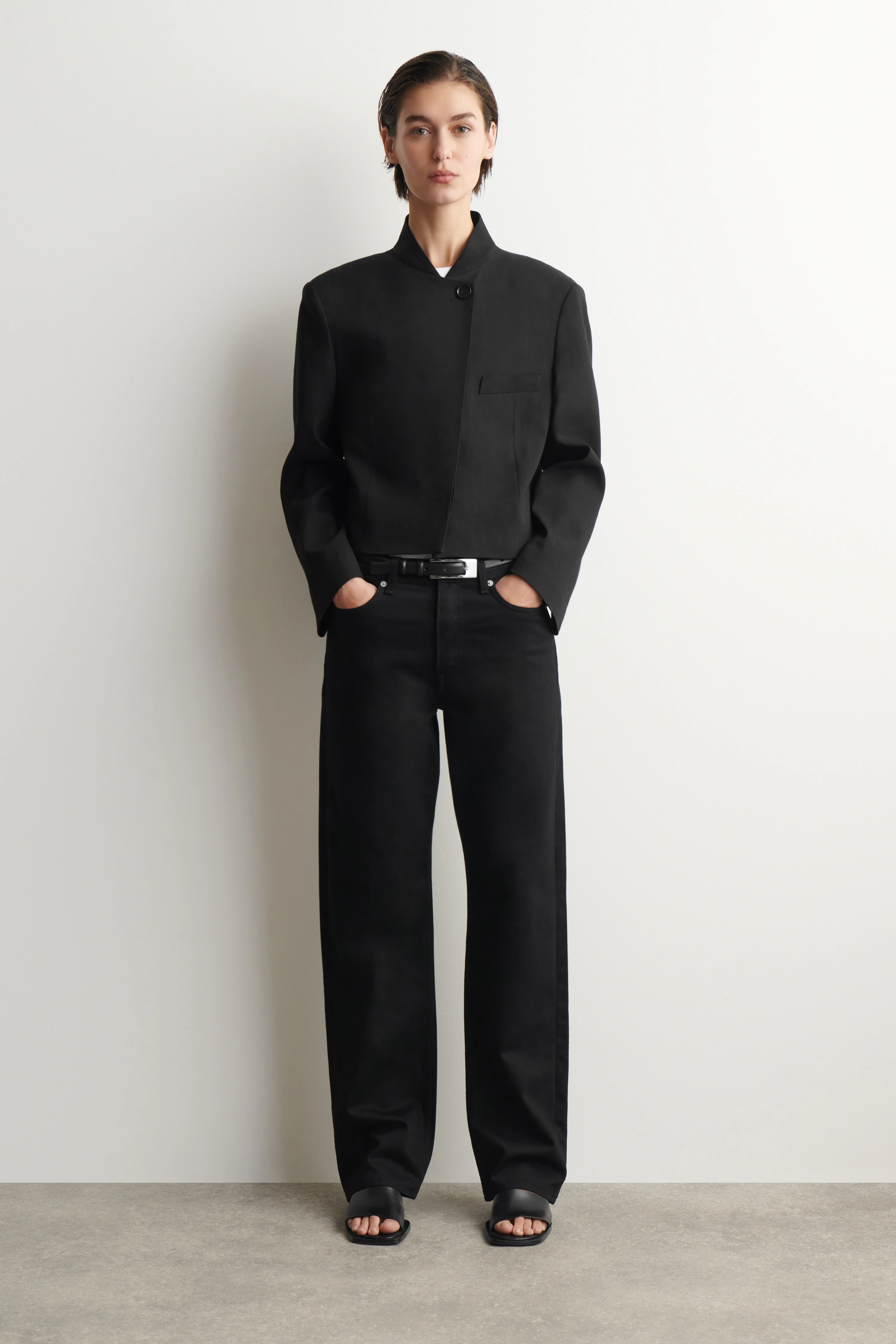 CHORD STRAIGHT-LEG JEANS