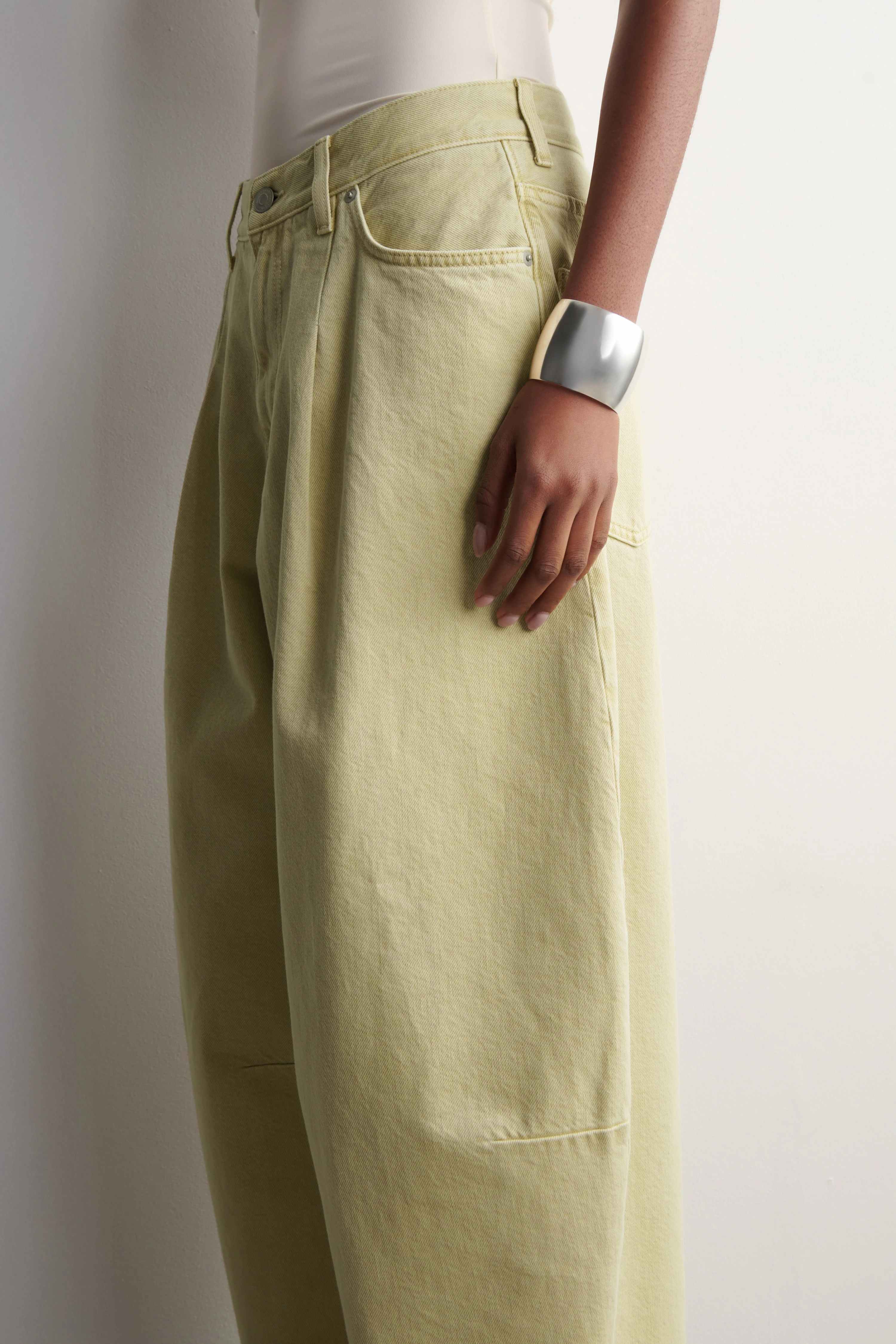 TWINE BARREL-LEG JEANS - 4