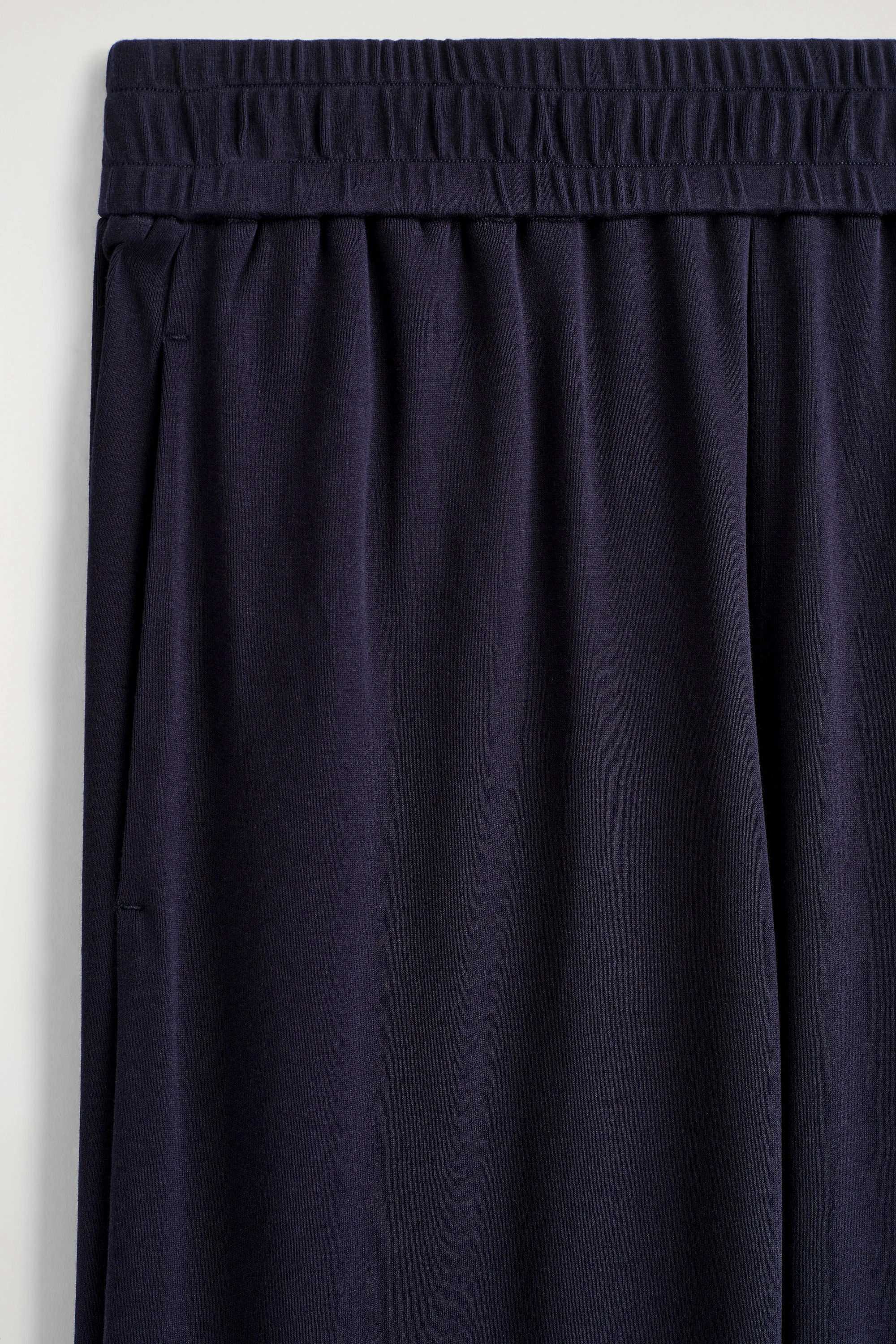 FLUID JERSEY JOGGERS - 2