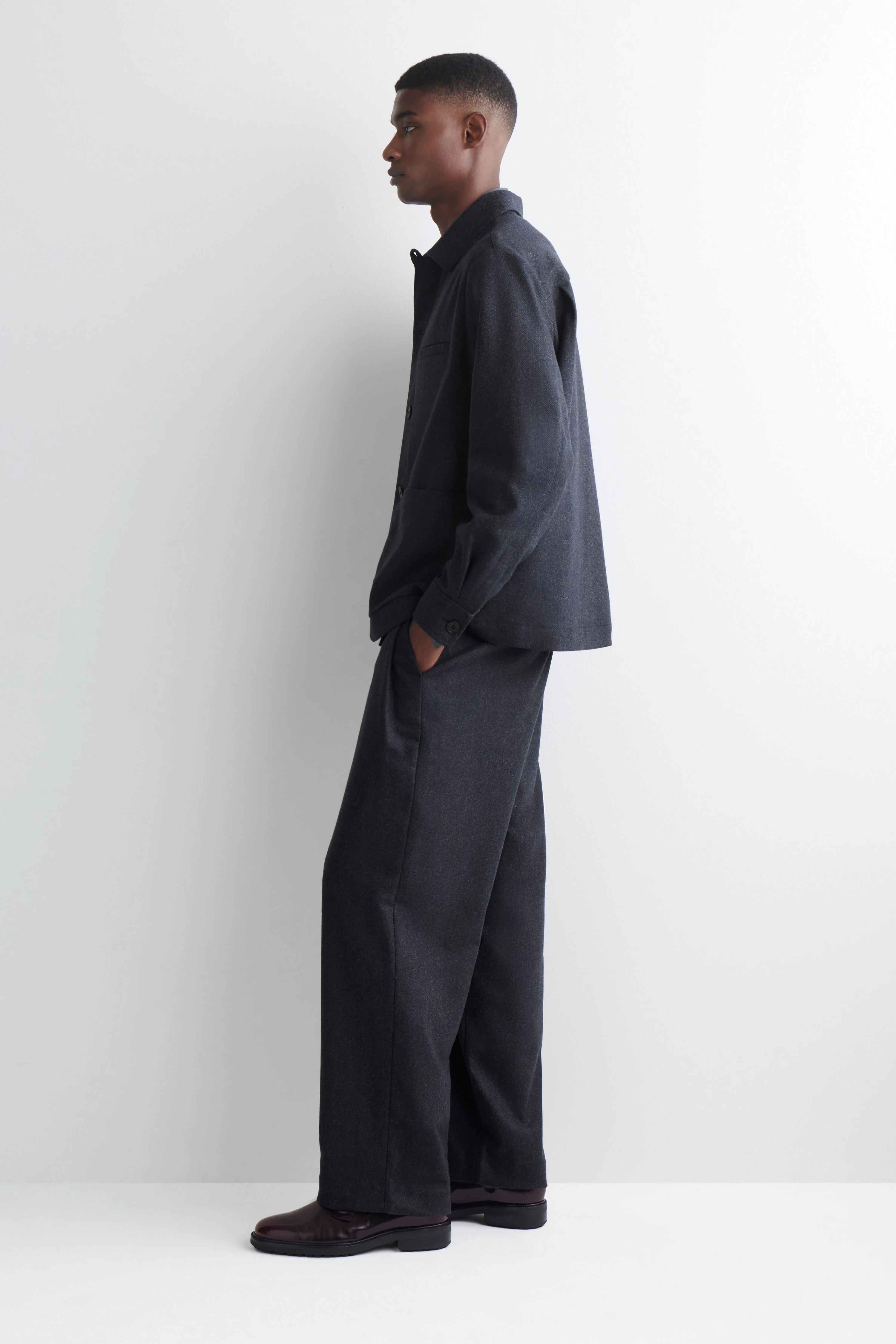 WOOL RELAXED-FIT TAPERED TROUSERS - 4