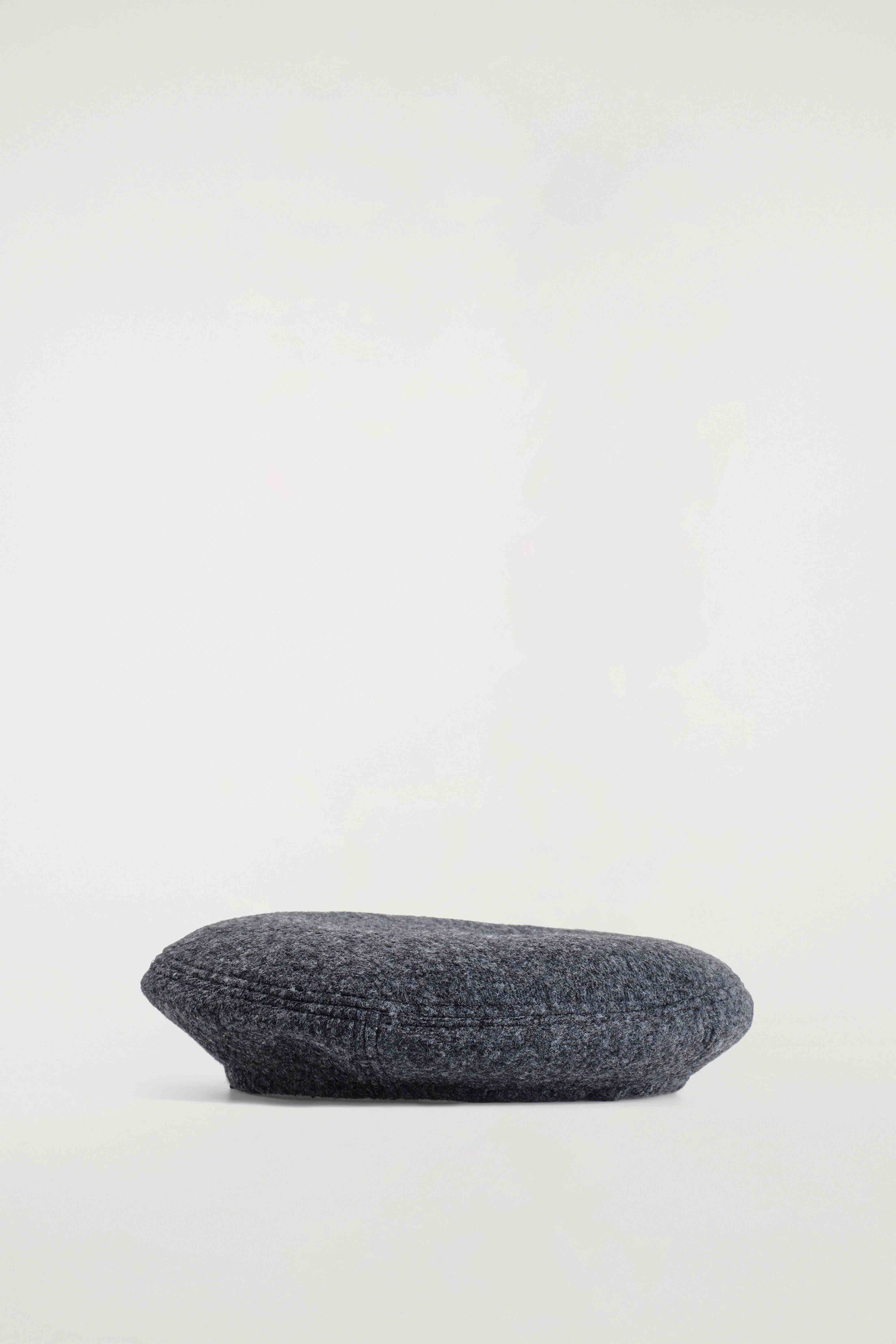WOOL-BLEND BERET