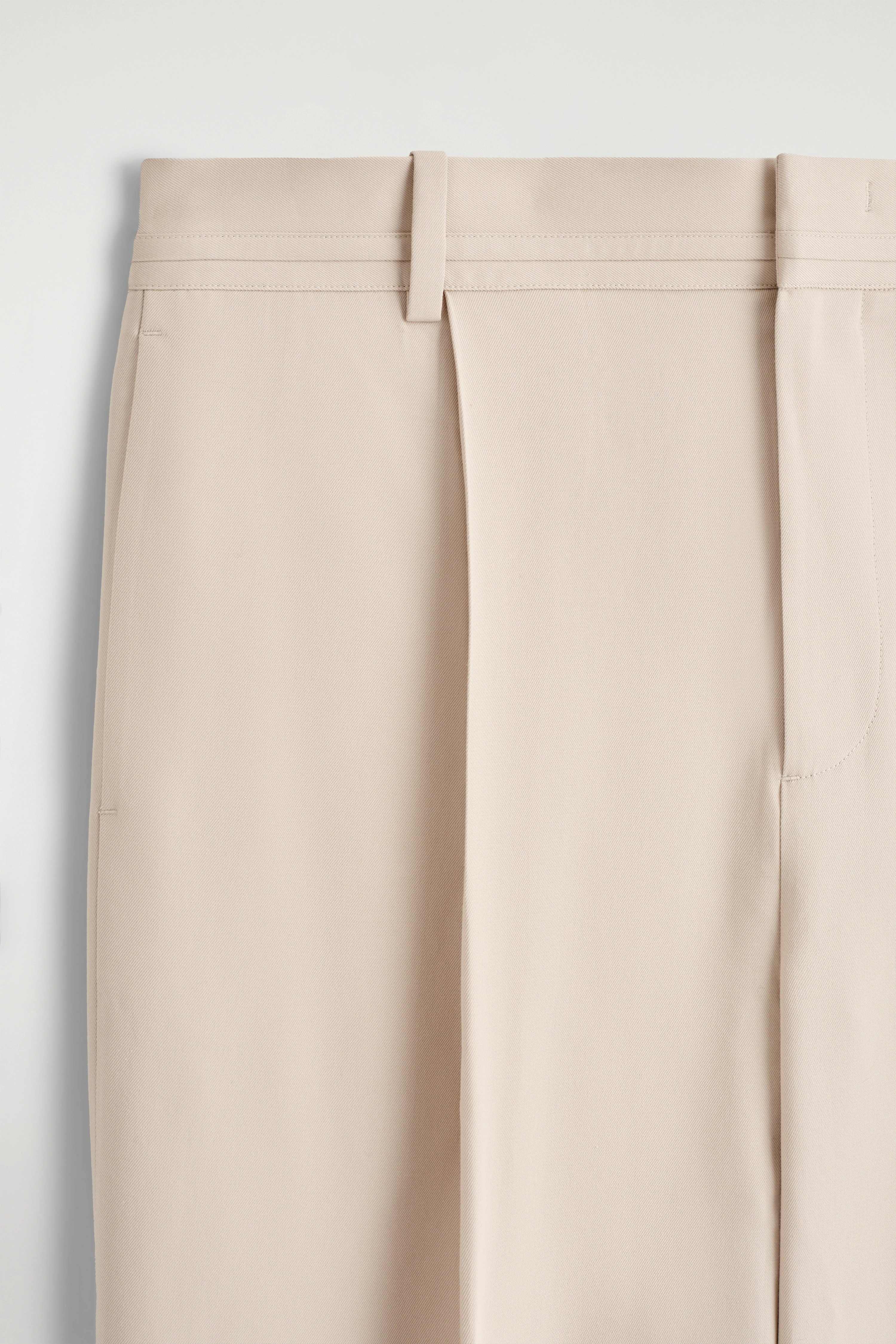 PLEATED RELAXED-FIT WIDE-LEG TROUSERS - 2