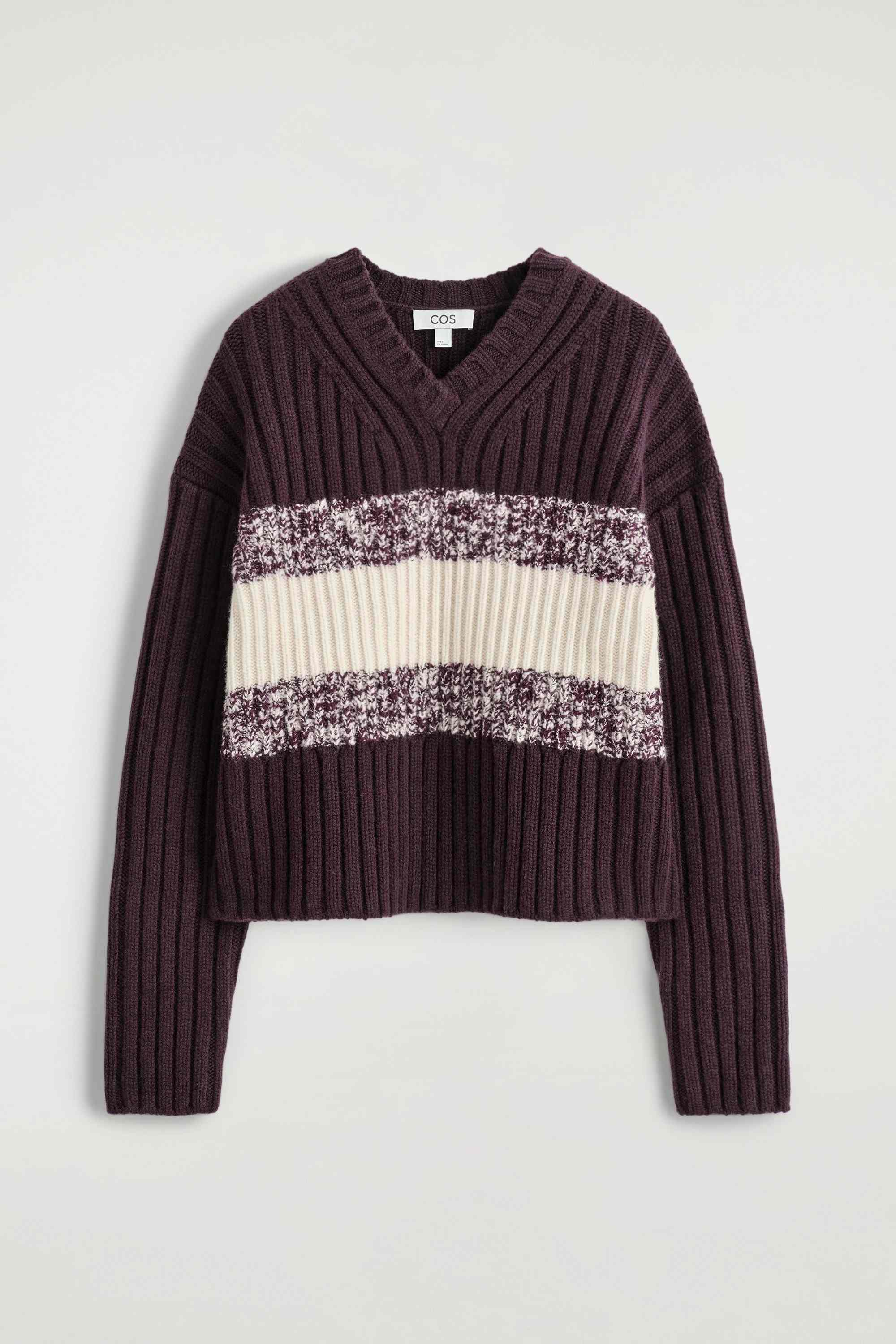 TEXTURED MERINO WOOL V-NECK JUMPER - 1