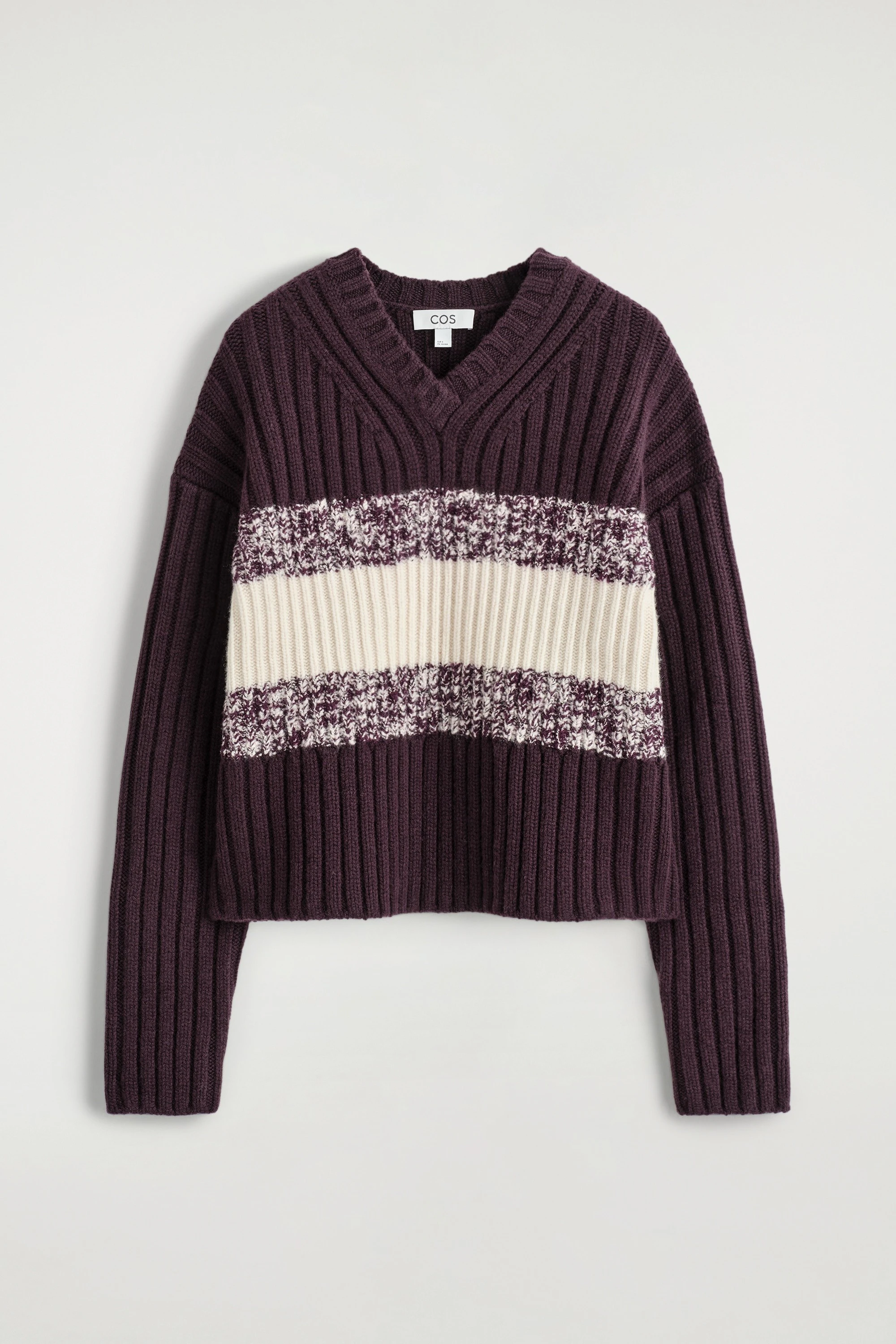TEXTURED MERINO WOOL V-NECK JUMPER - 1