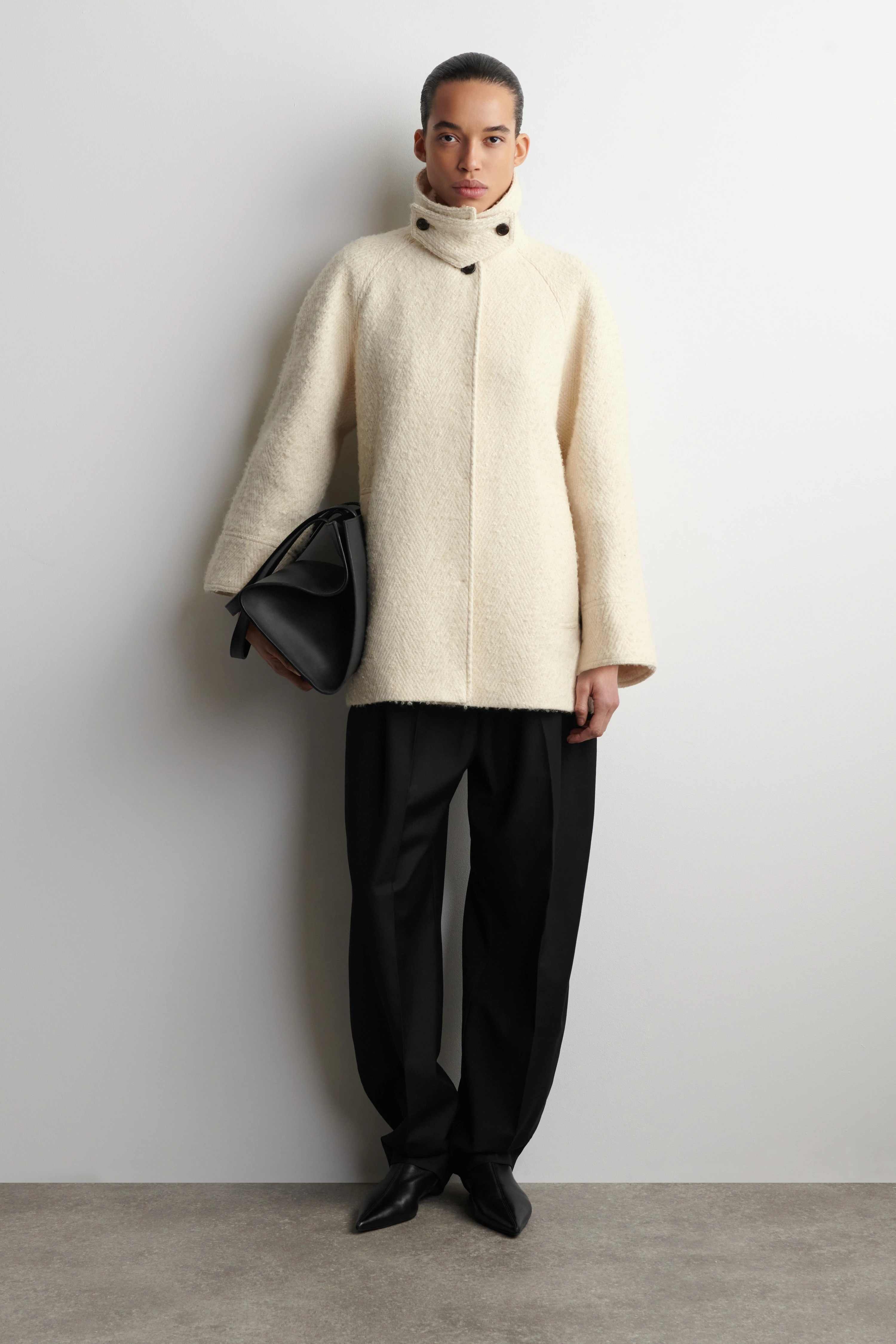 FUNNEL-NECK WOOL-HERRINGBONE SHORT COAT - 1