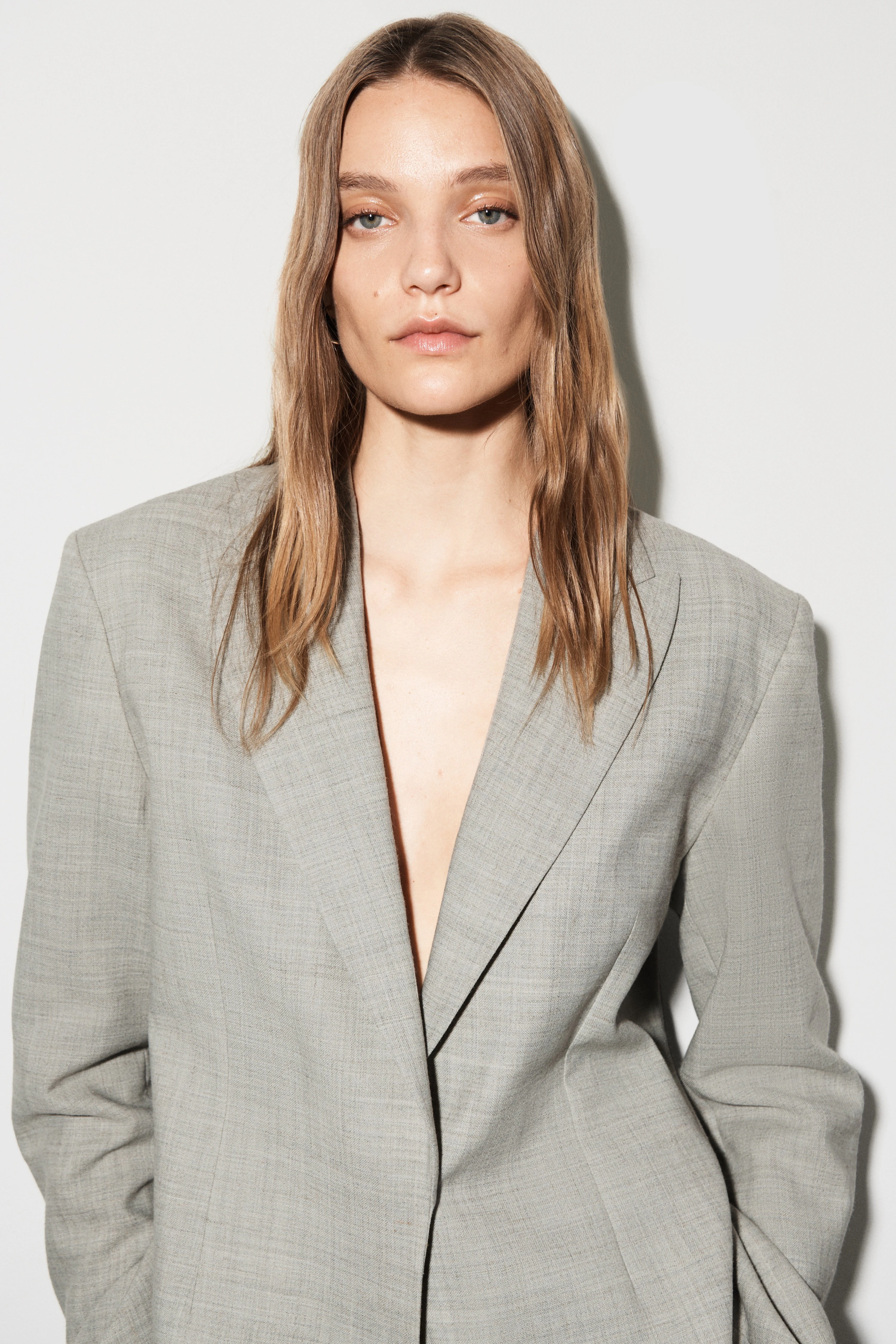 STRUCTURED WOOL-BLEND BLAZER - 6