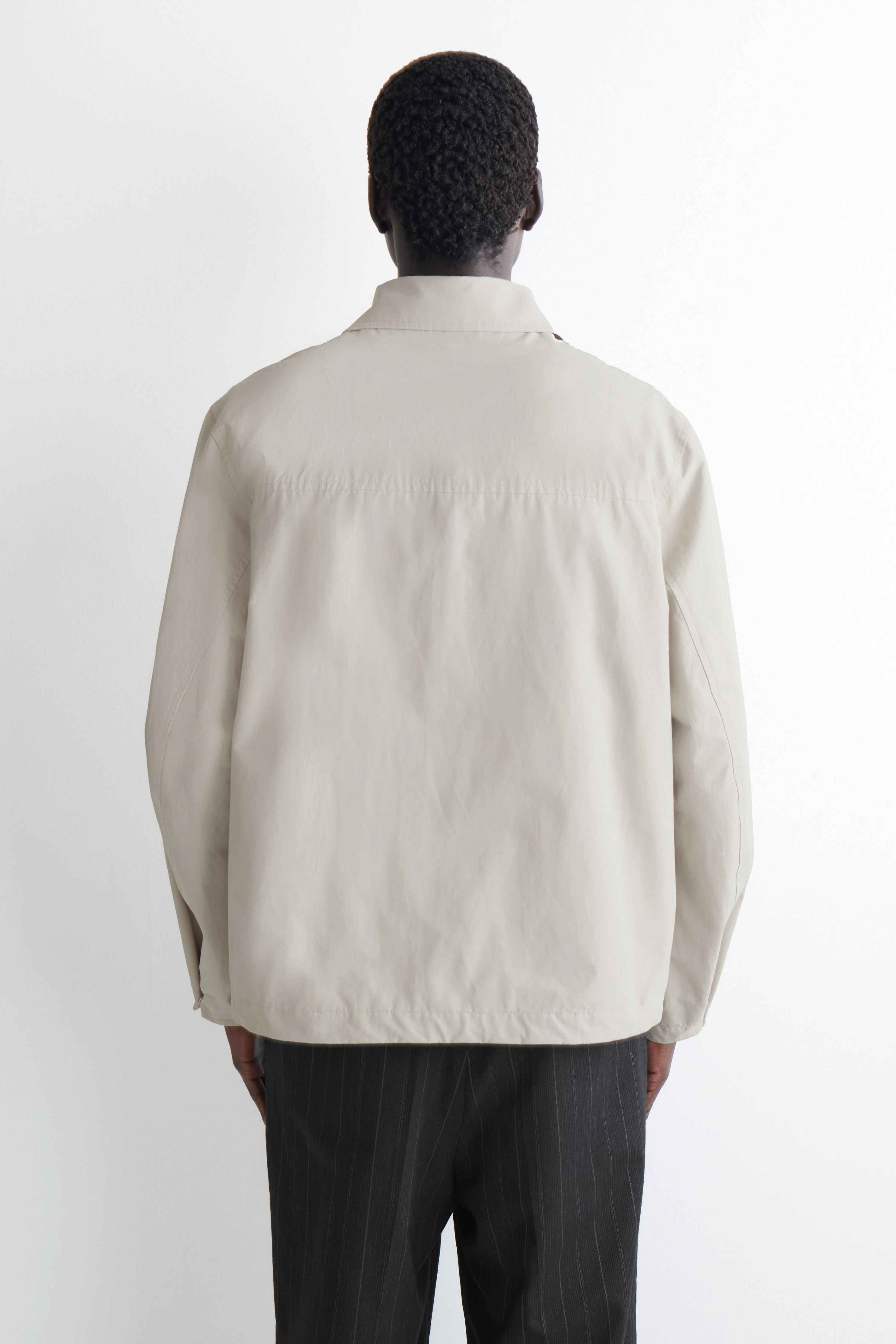 PACKABLE-HOOD WINDBREAKER JACKET - 2