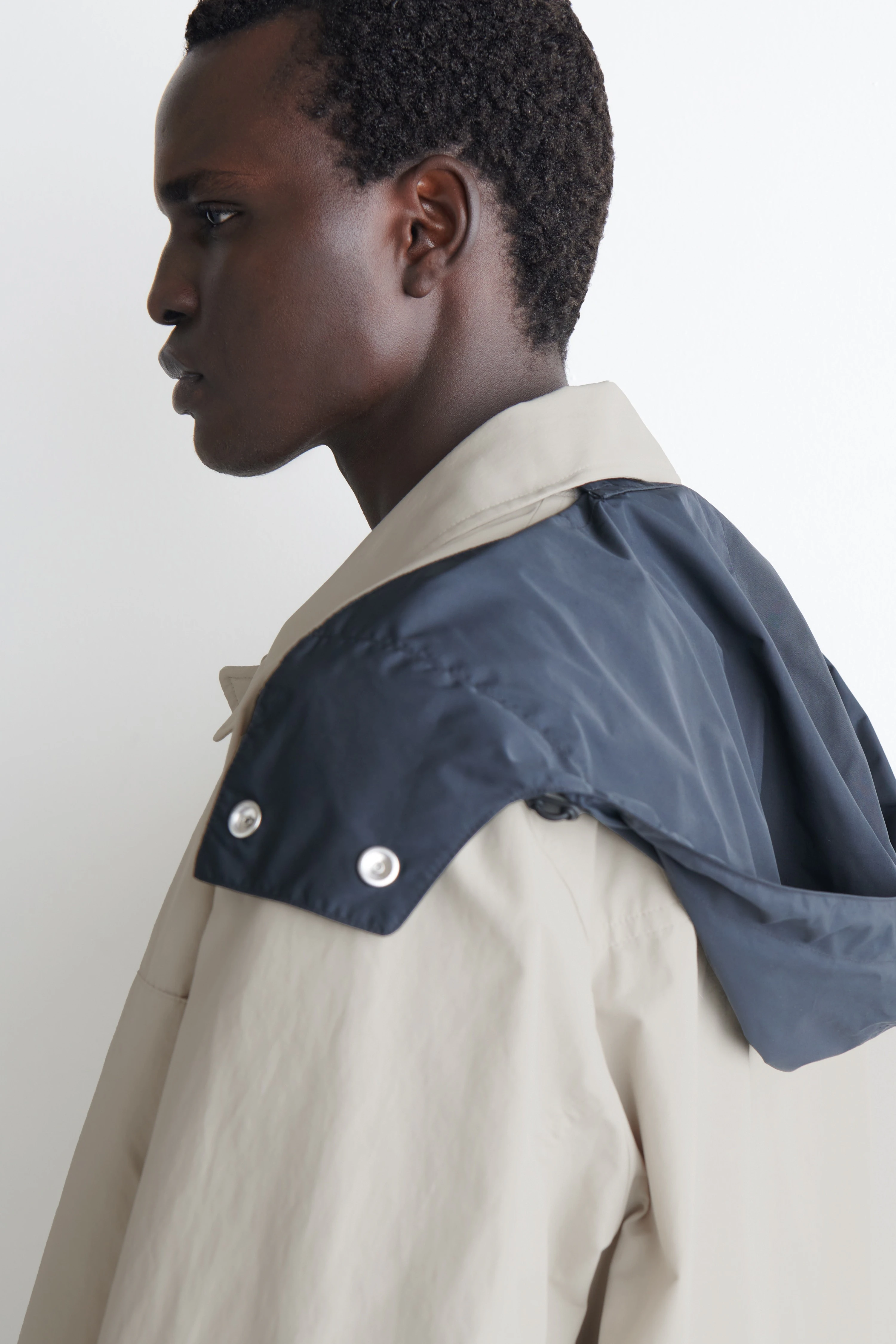 PACKABLE-HOOD WINDBREAKER JACKET - 5