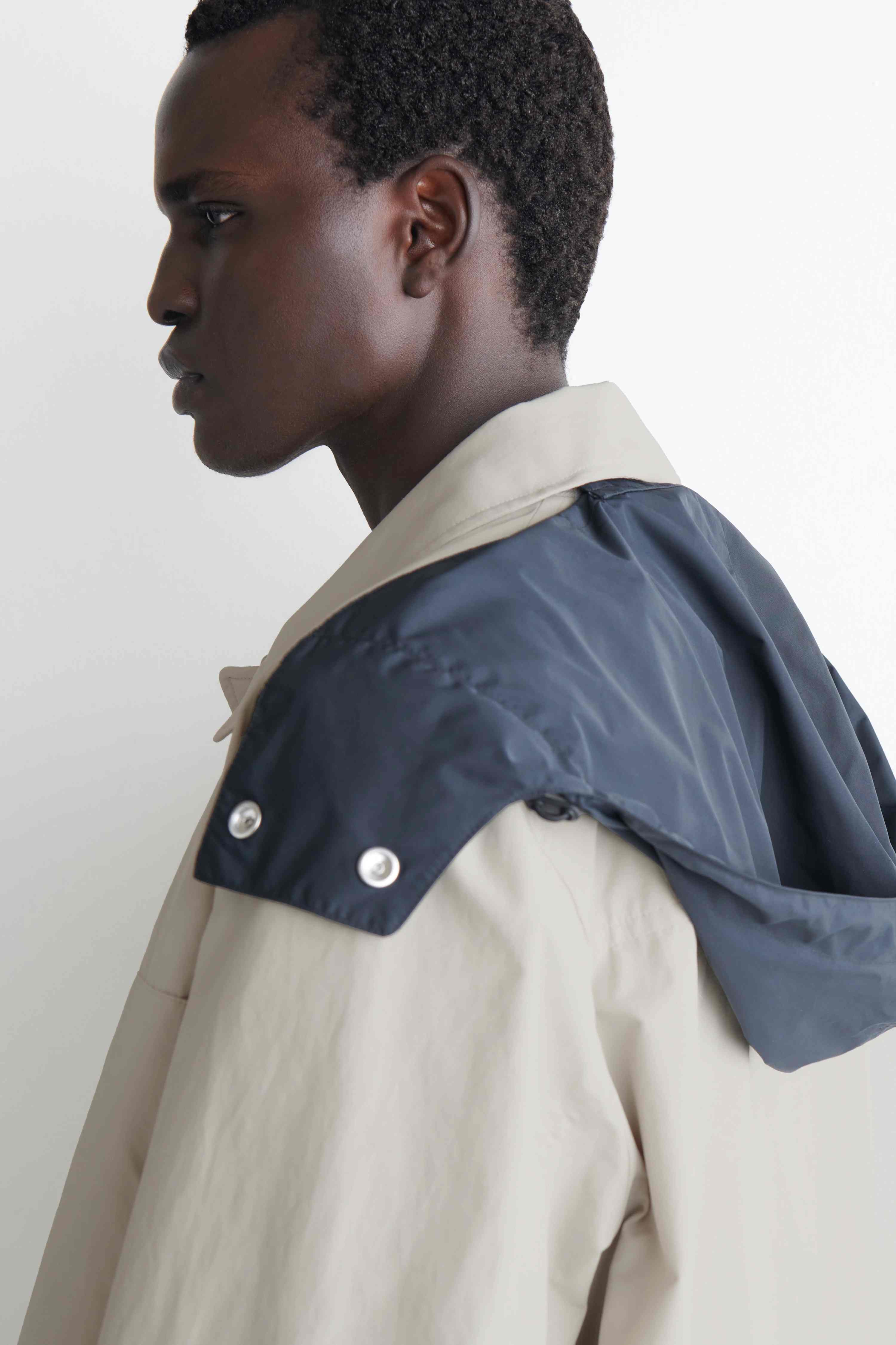 PACKABLE-HOOD WINDBREAKER JACKET - 5