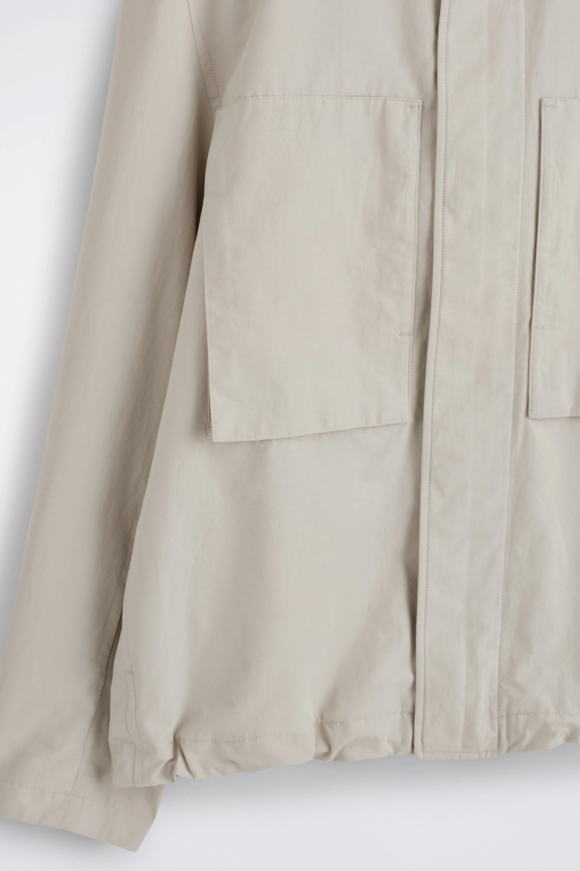 PACKABLE-HOOD WINDBREAKER JACKET - 8