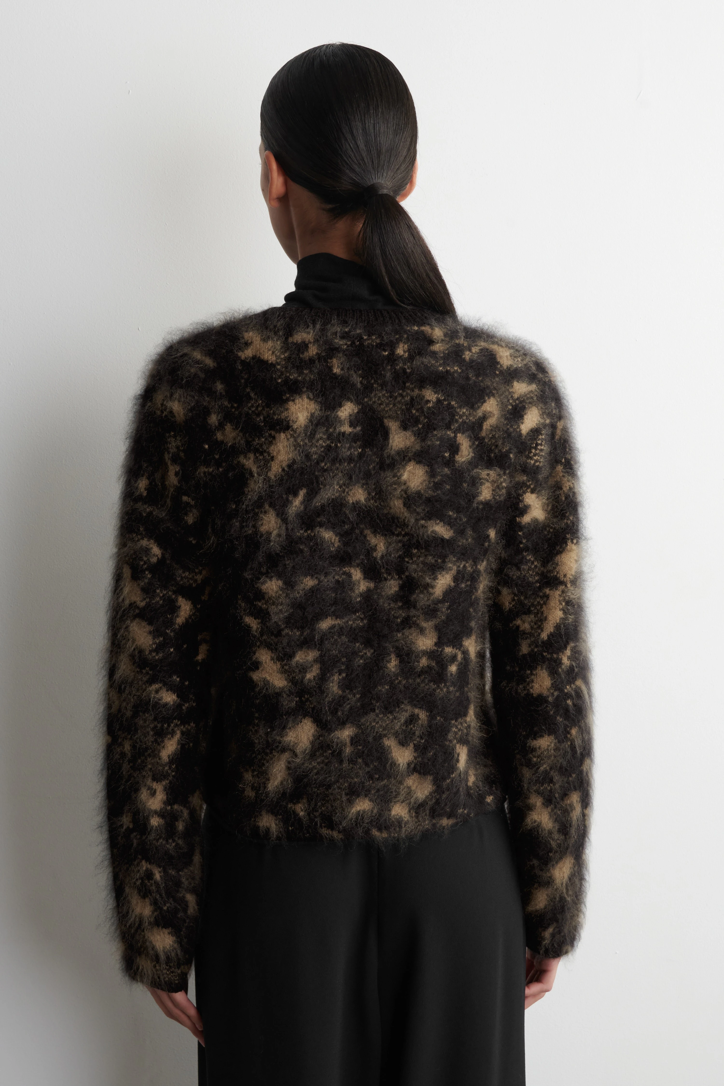 ANIMAL-JACQUARD MERINO WOOL CARDIGAN