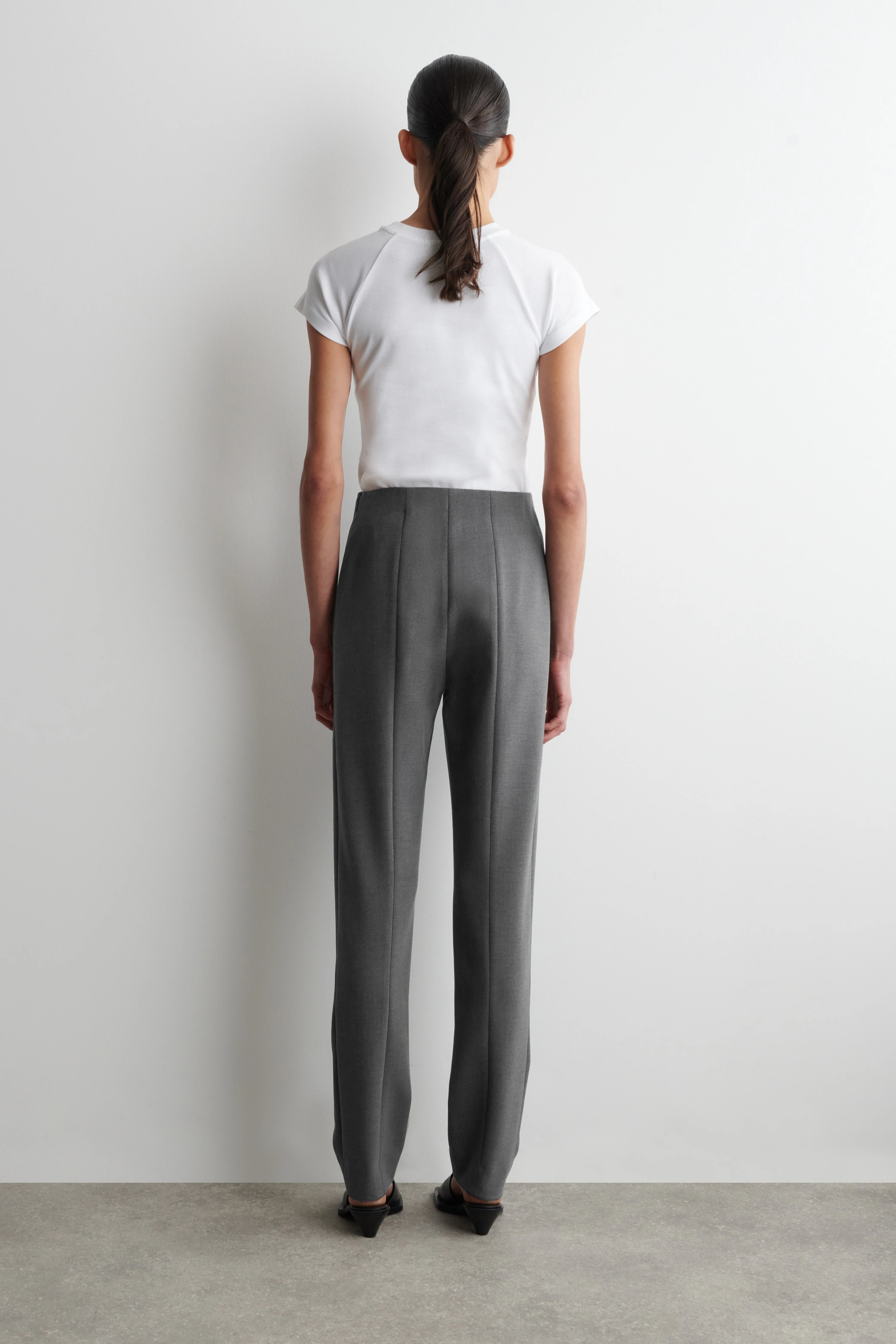 SLIM STRAIGHT-LEG TROUSERS - 3