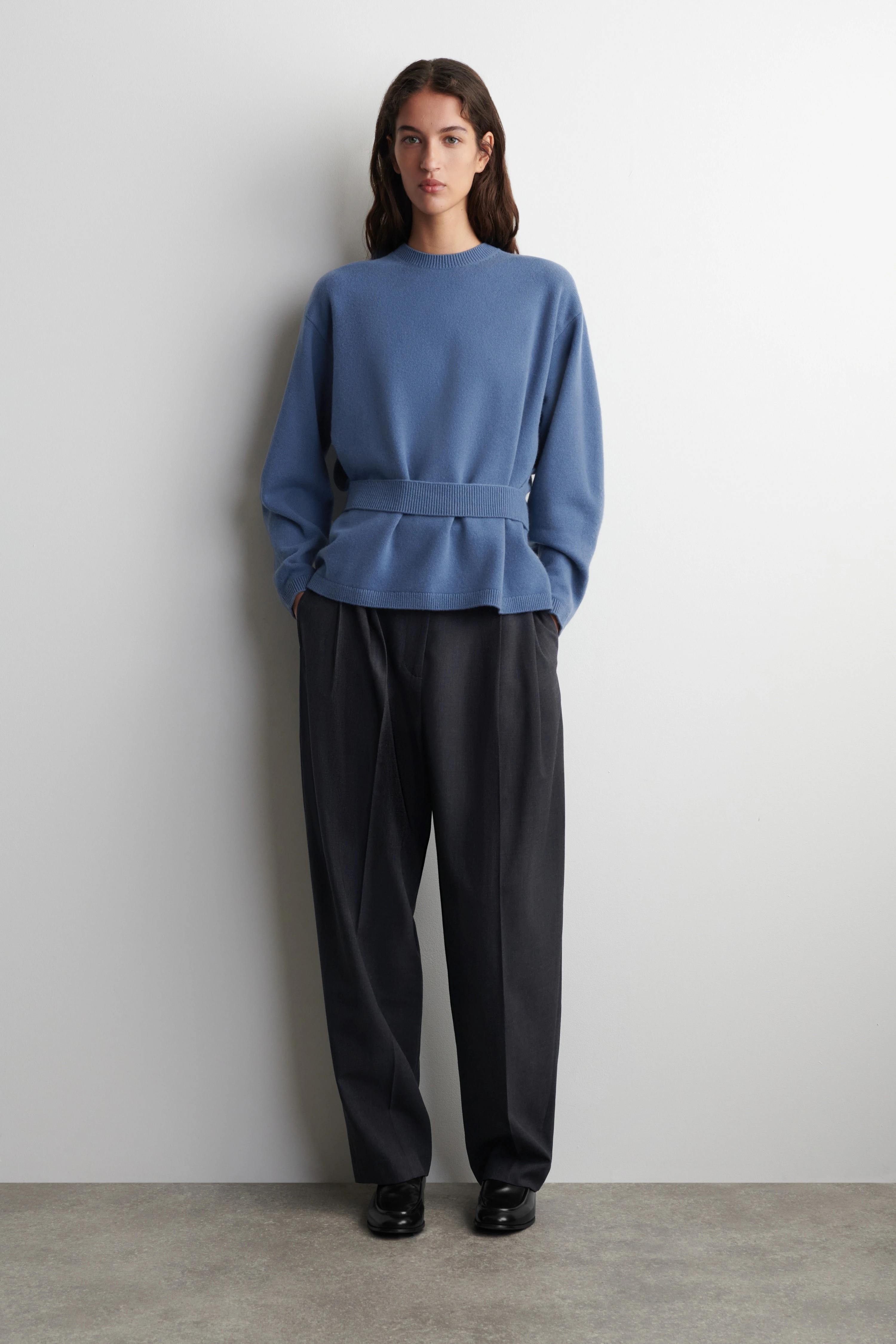 BELT-DETAIL MERINO WOOL JUMPER - 3