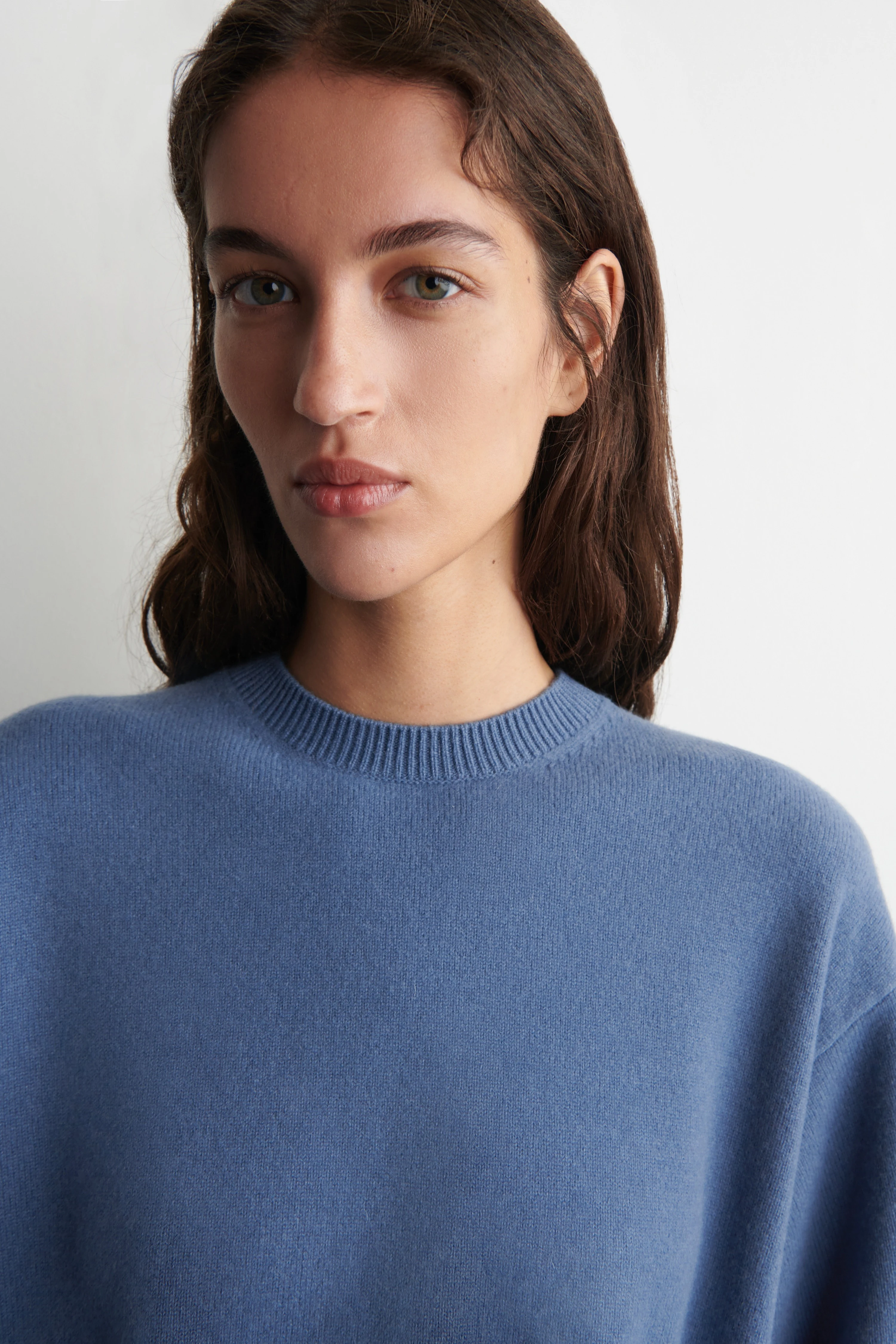 BELT-DETAIL MERINO WOOL JUMPER - 6