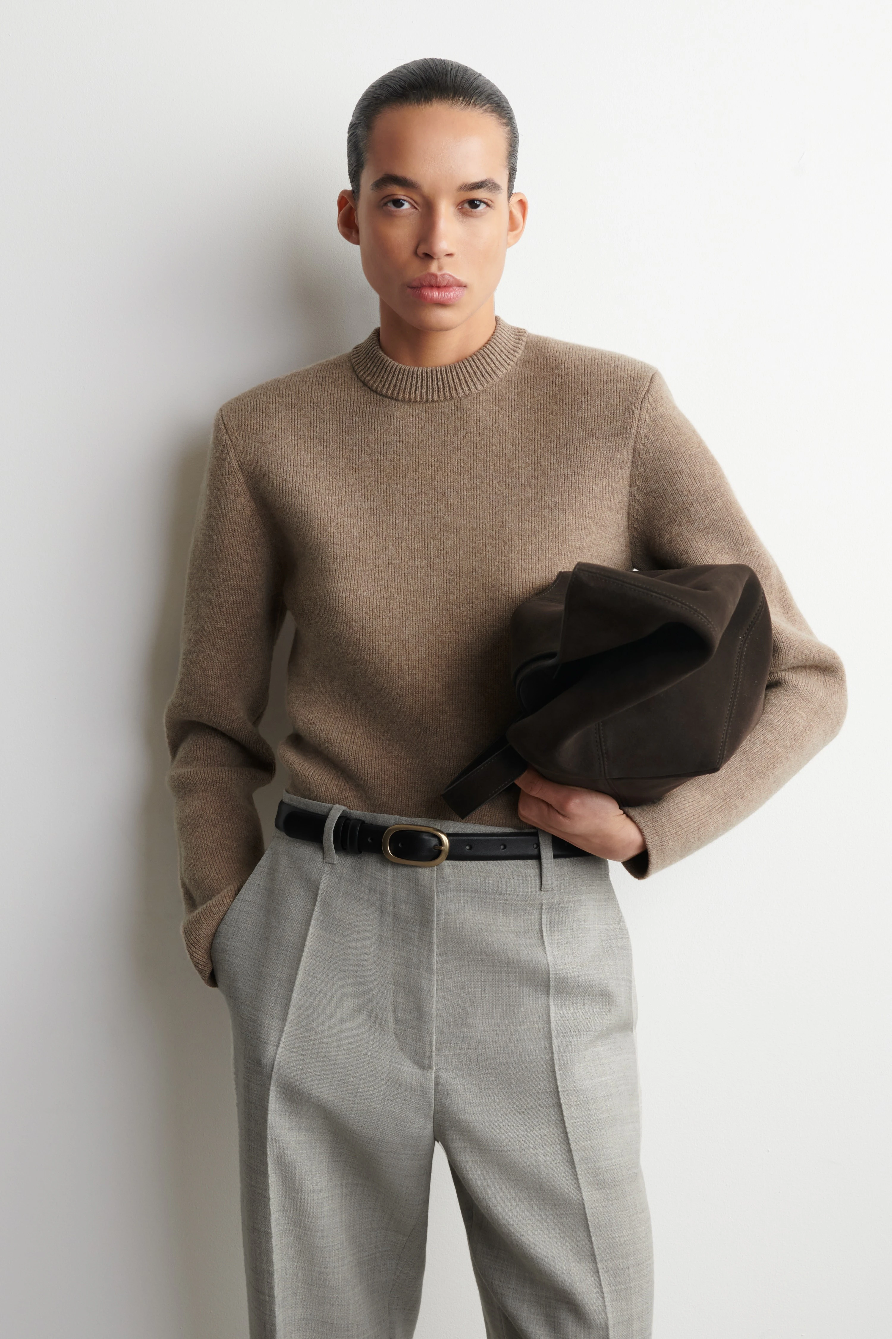 SCULPTED-SHOULDER MERINO WOOL JUMPER - 1