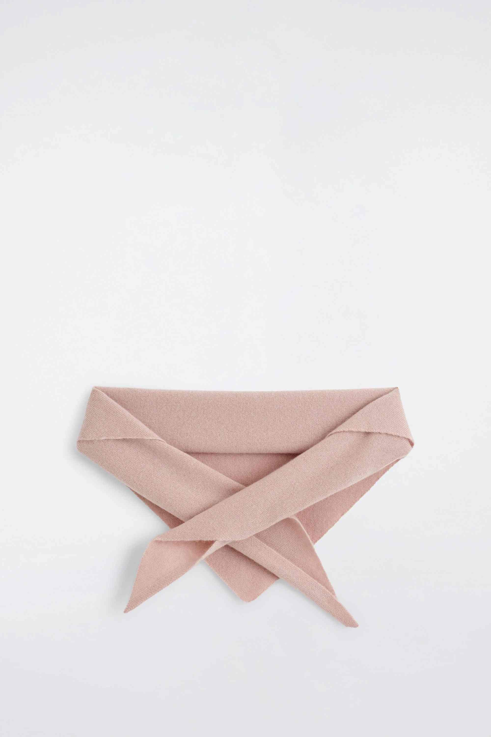 PURE CASHMERE TRIANGLE SCARF