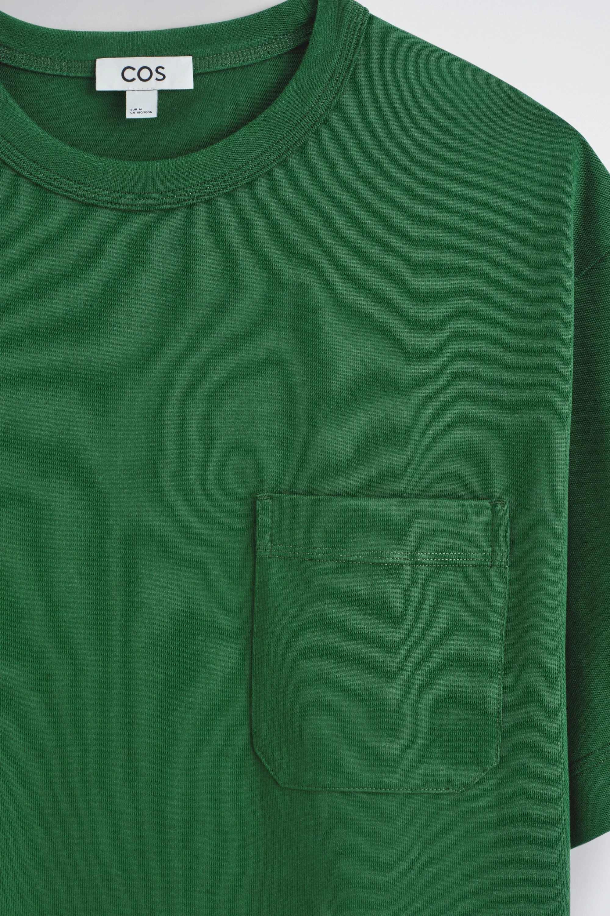 OVERSIZED POCKET-DETAIL T-SHIRT - 6