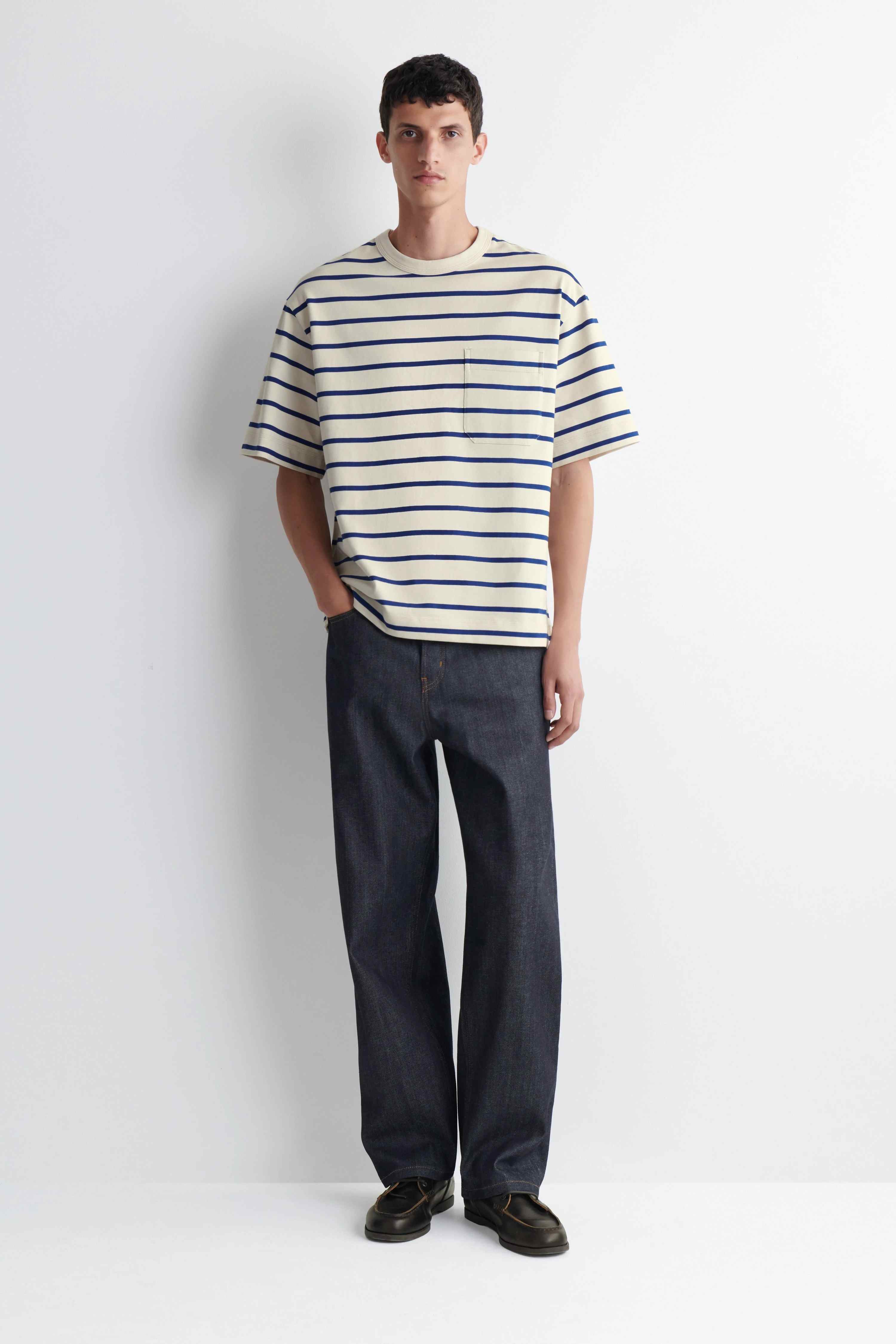 OVERSIZED POCKET-DETAIL T-SHIRT - 4
