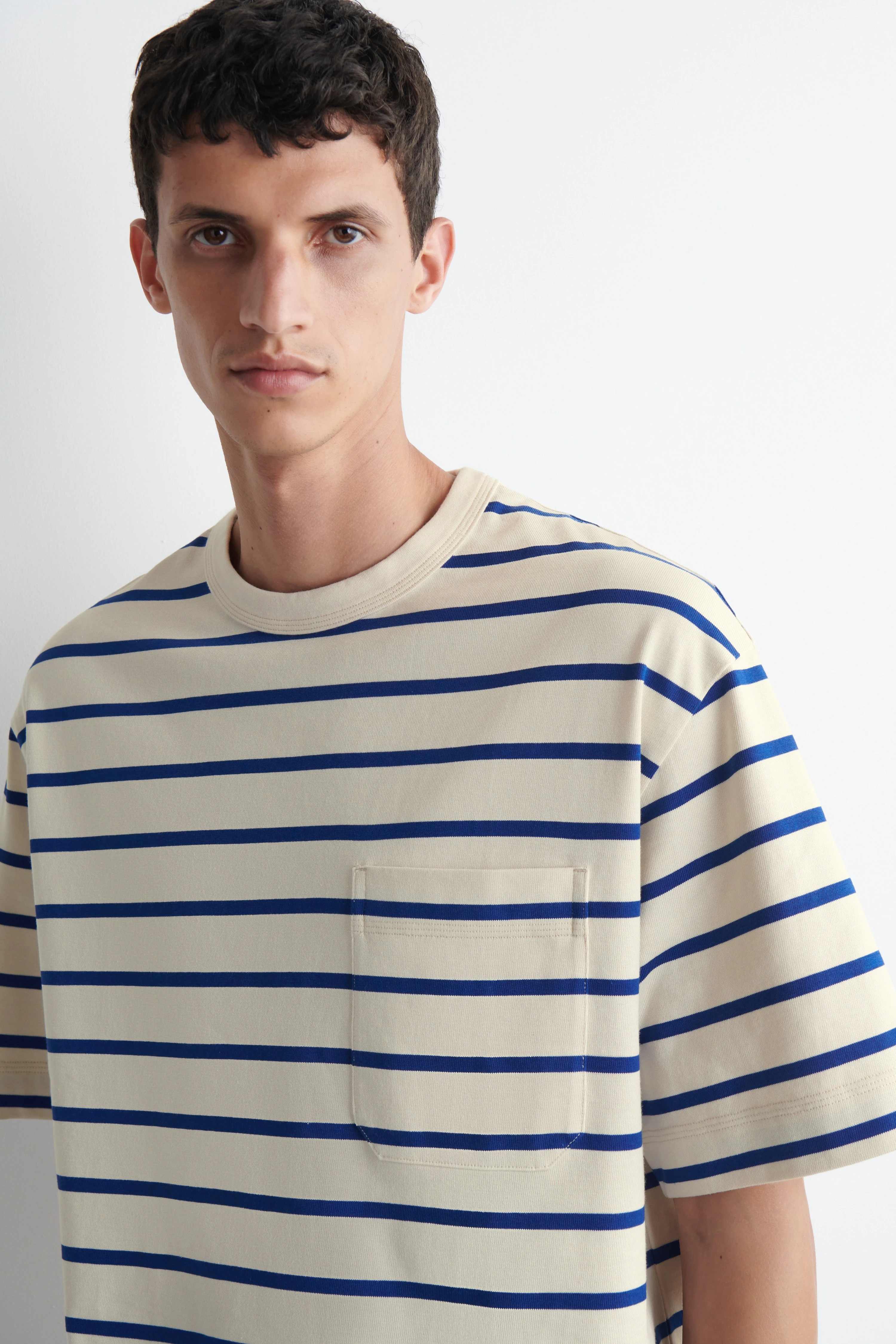 OVERSIZED POCKET-DETAIL T-SHIRT - 5