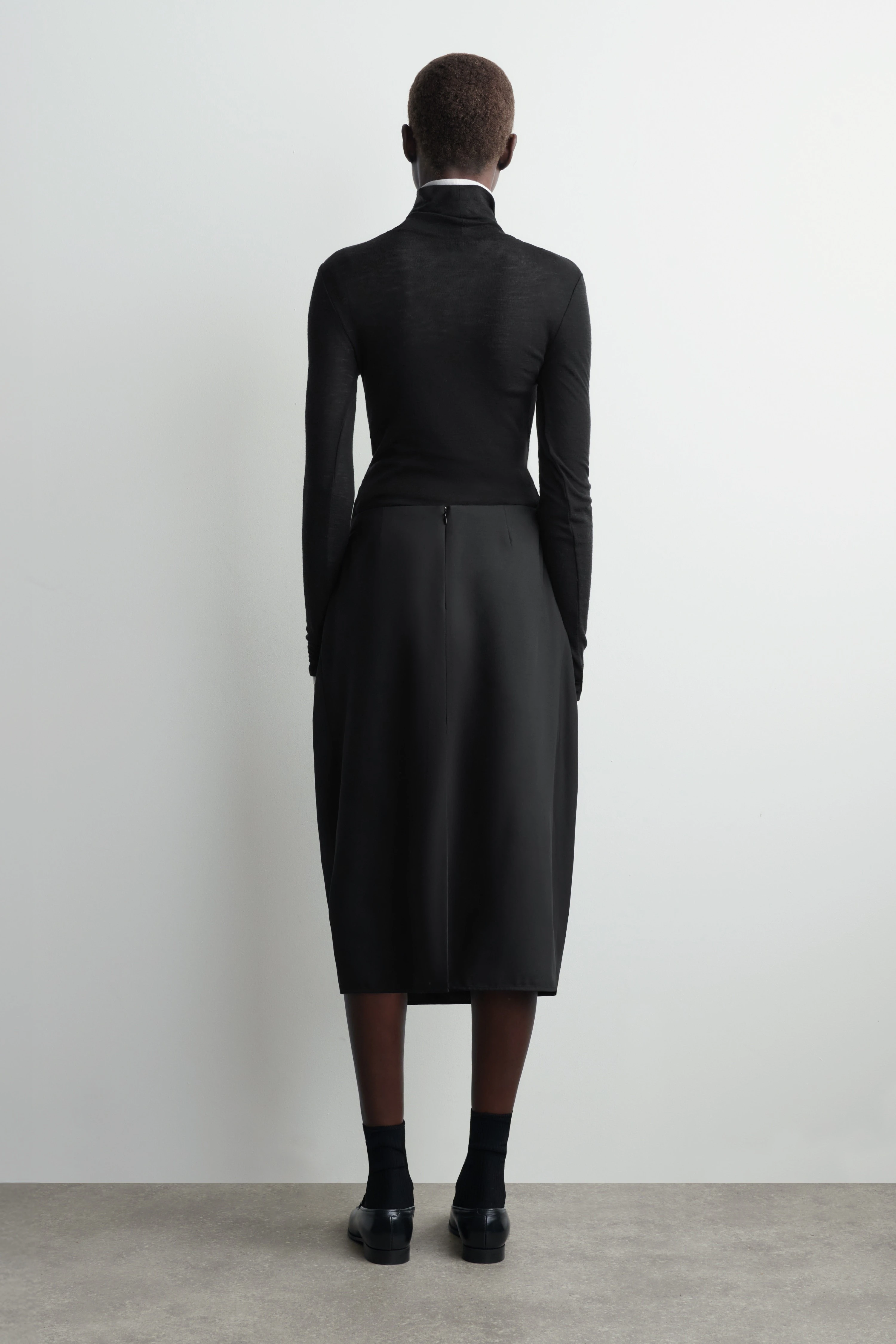 PLEATED WOOL MIDI TULIP SKIRT