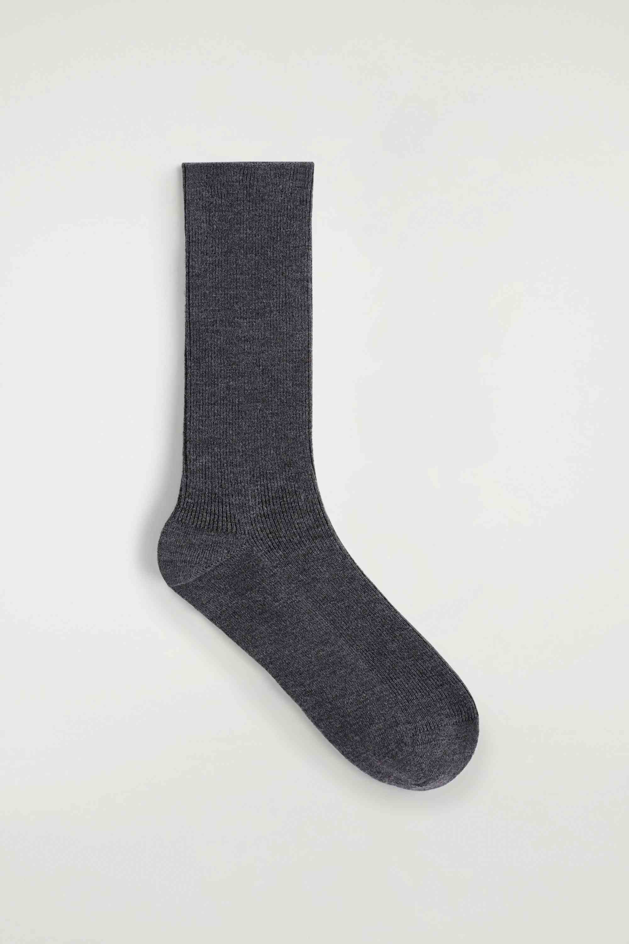 RIBBED WOOL SOCKS