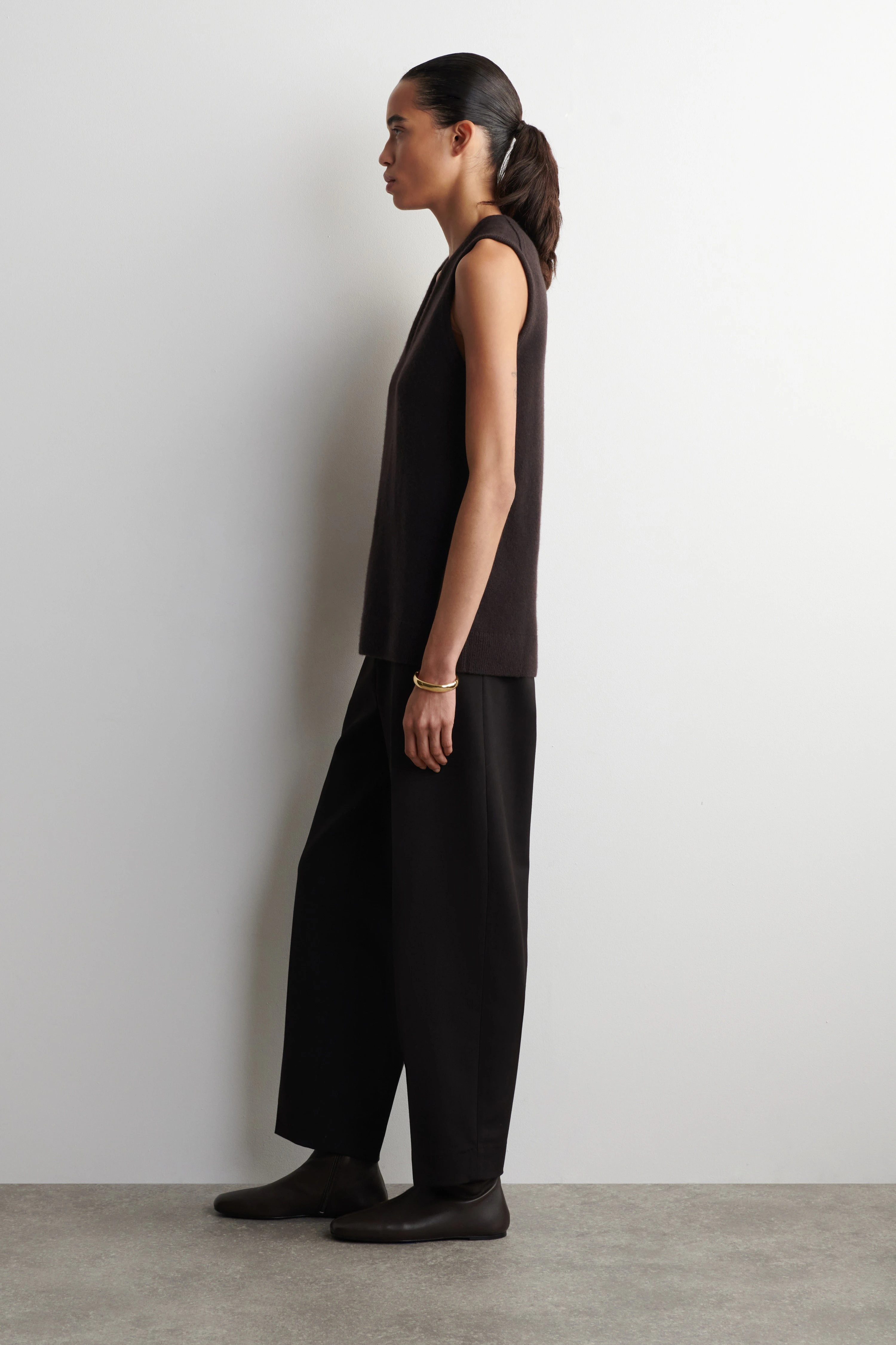 WOOL V-NECK TUNIC VEST - 4