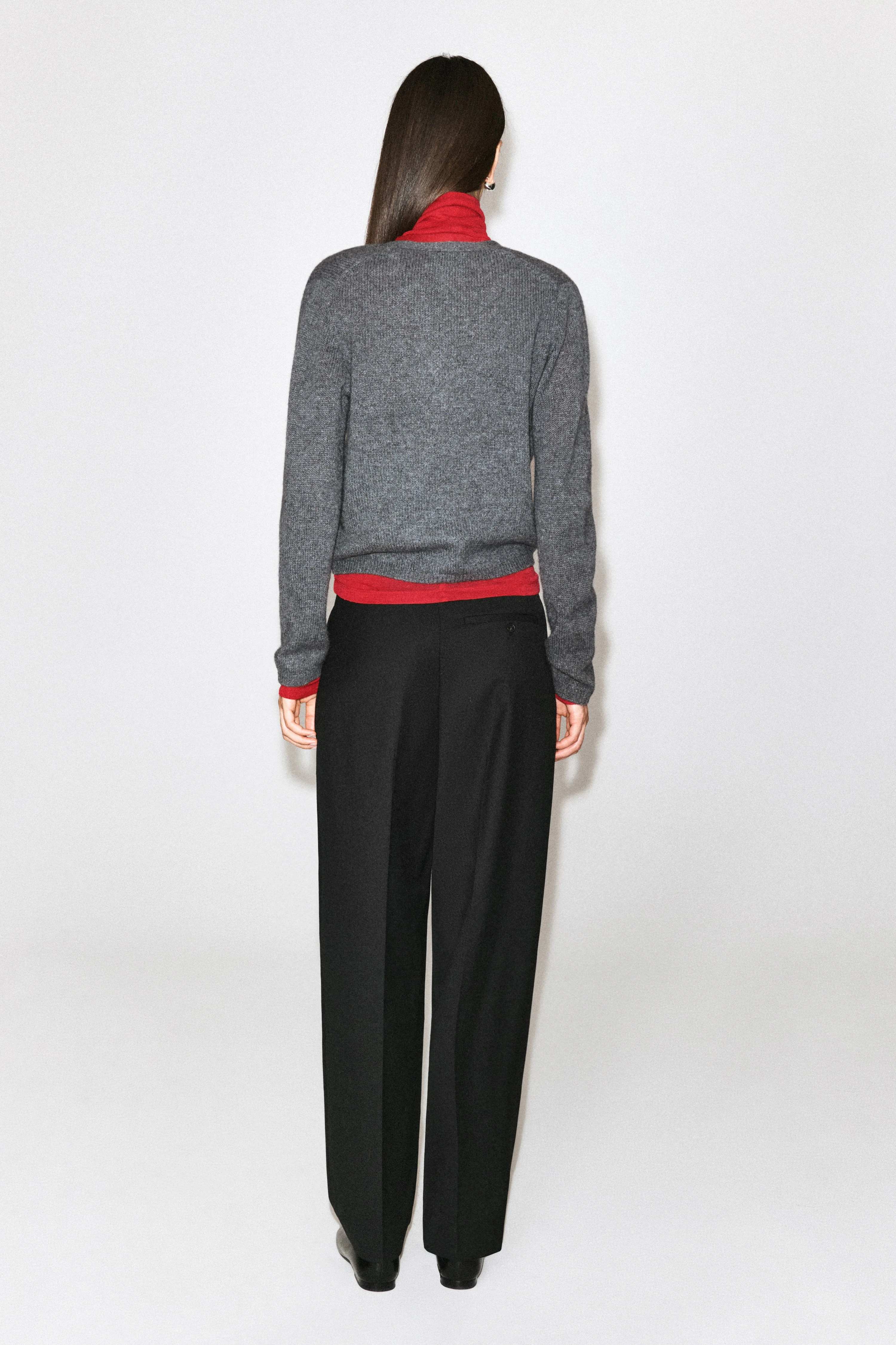 CASHMERE V-NECK CARDIGAN - 2