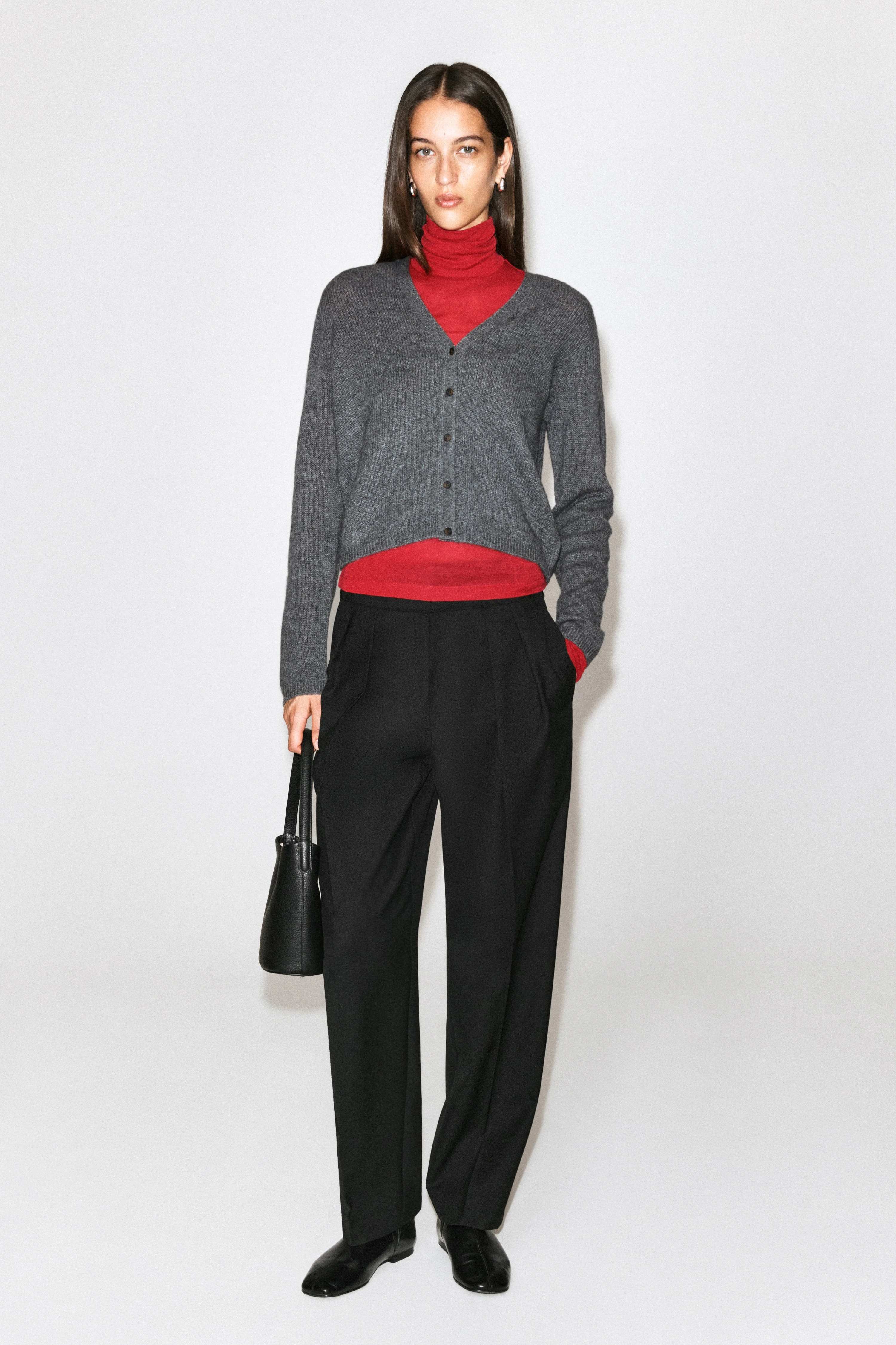 CASHMERE V-NECK CARDIGAN - 3