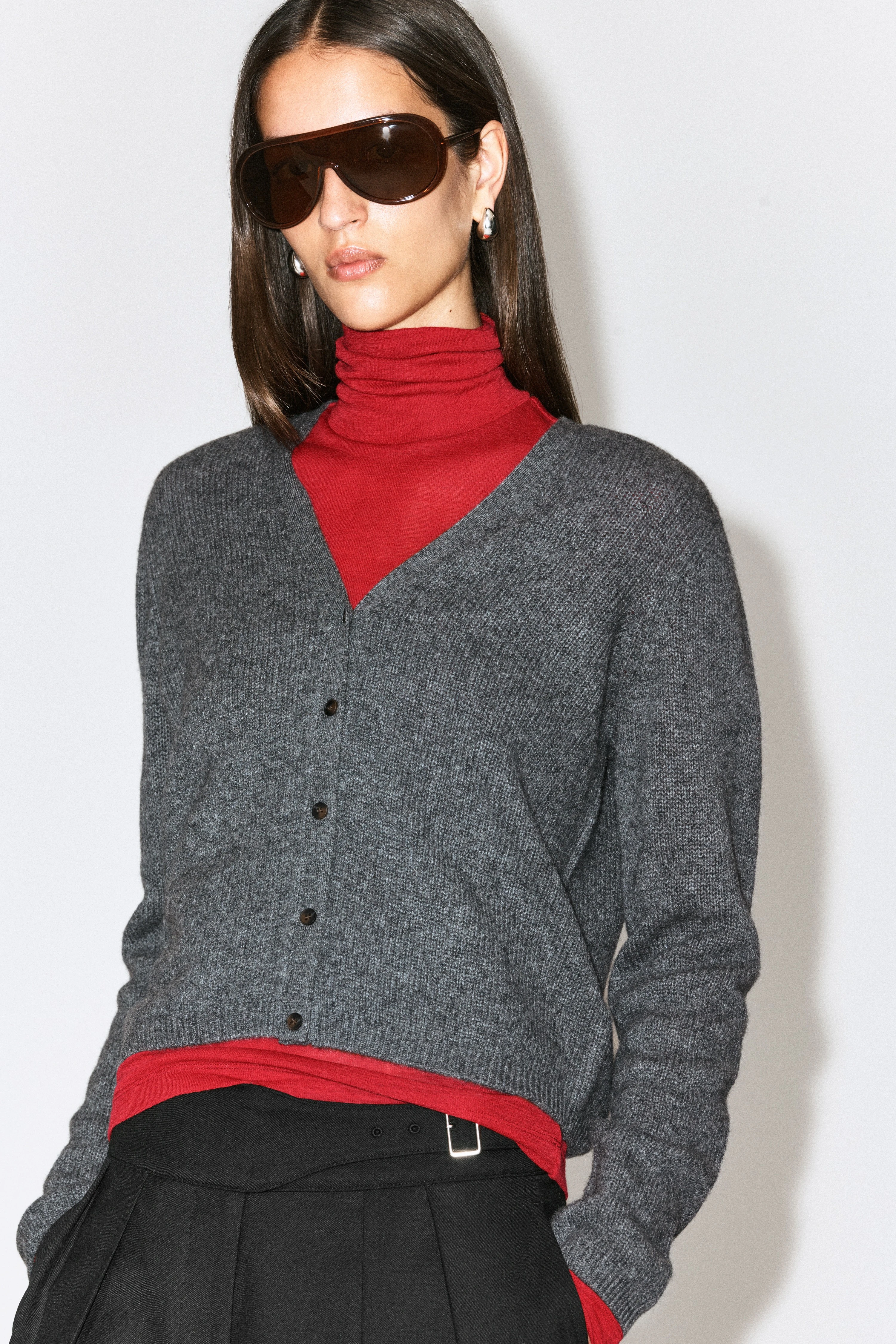 CASHMERE V-NECK CARDIGAN - 5