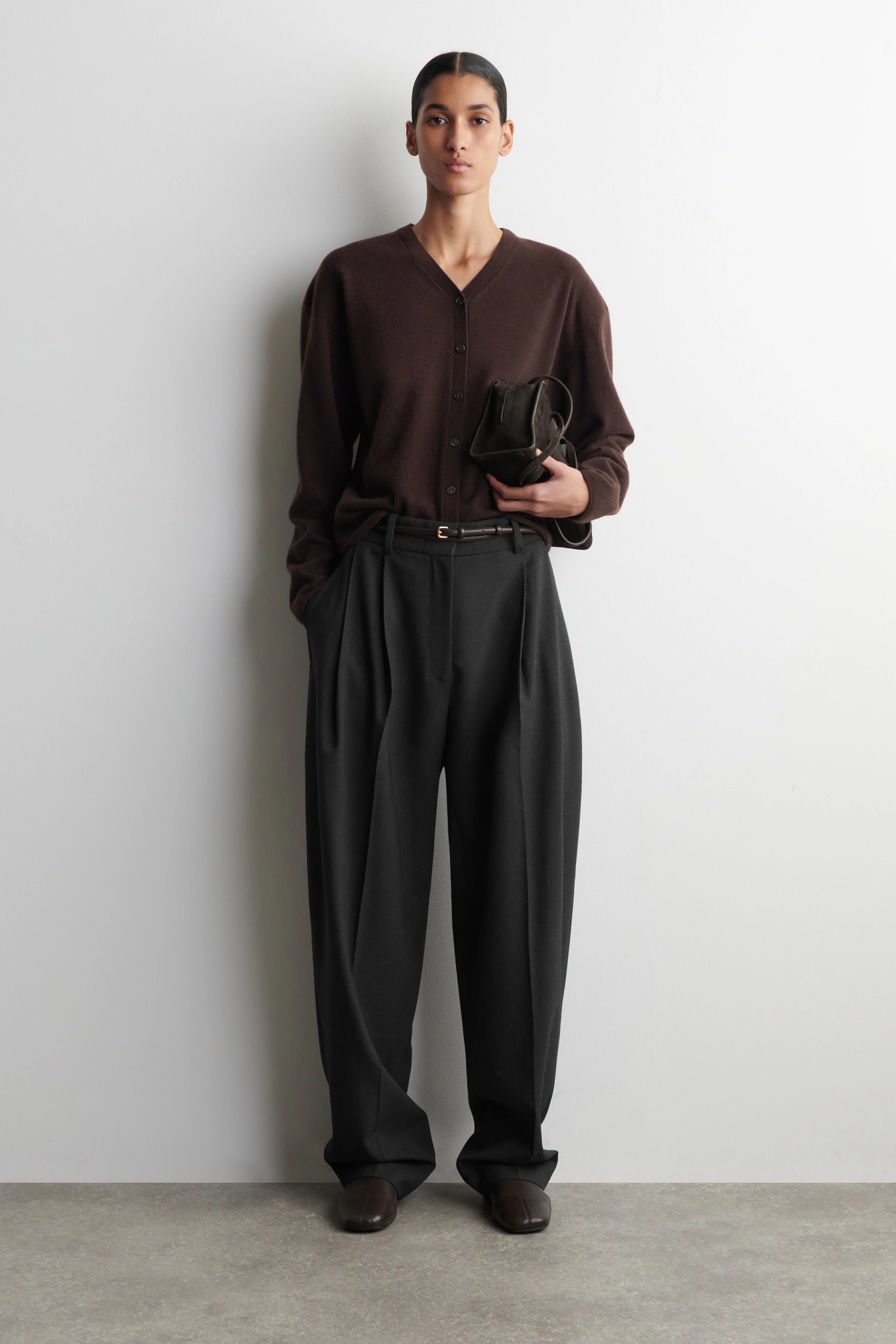 MERINO WOOL V-NECK CARDIGAN - 3