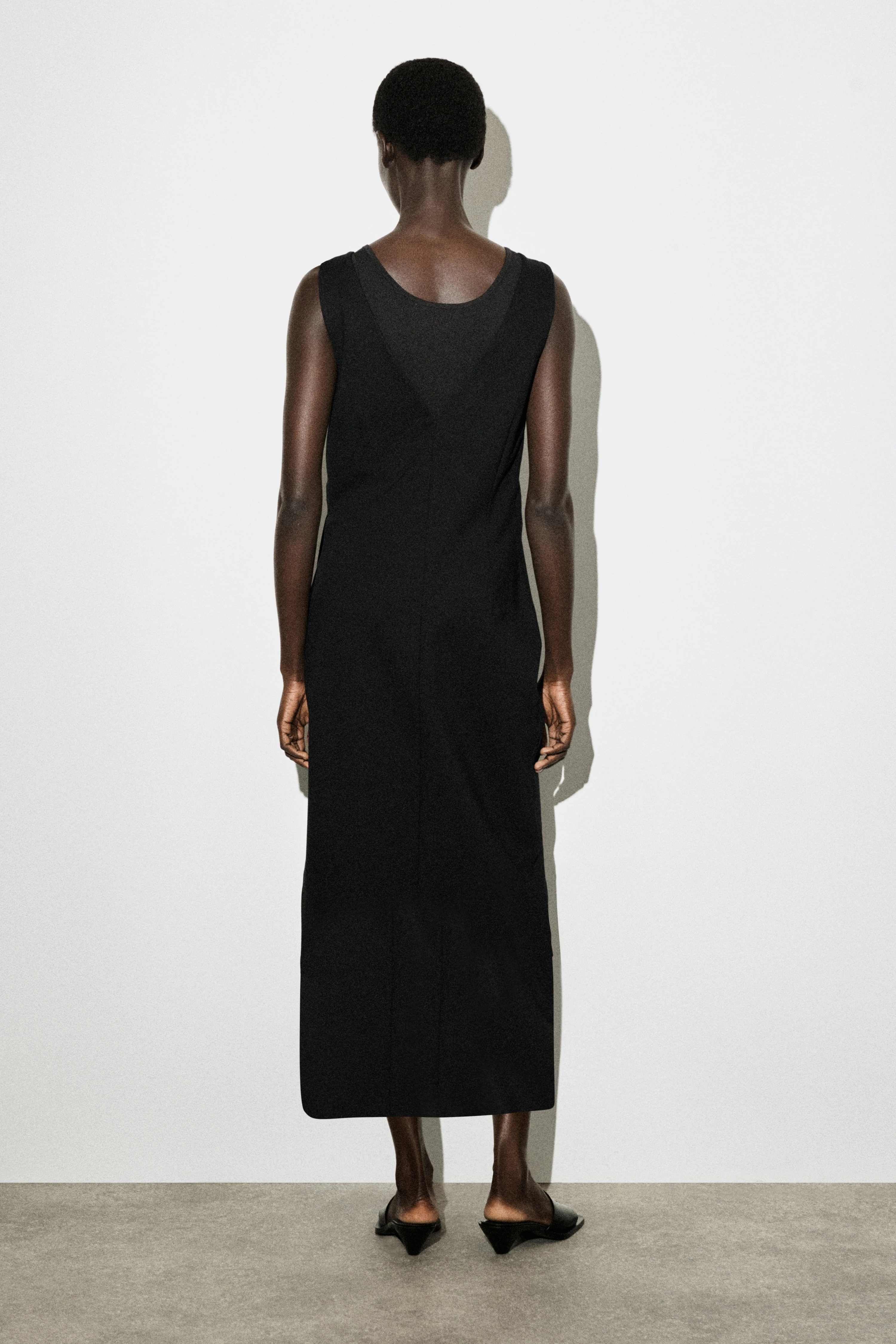 V-NECK WRAPPED MIDI DRESS