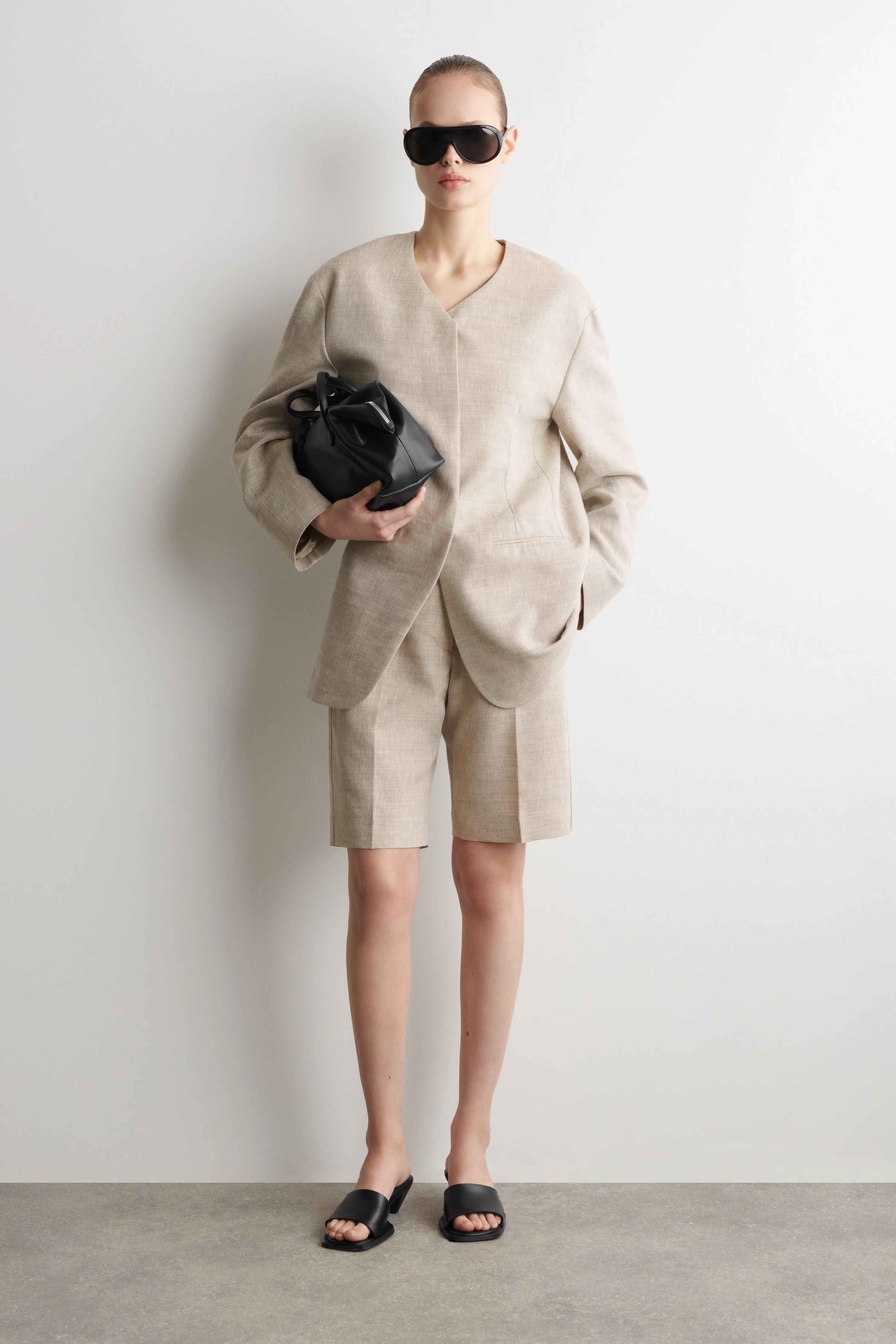 STRUCTURED COLLARLESS LINEN BLAZER - 1